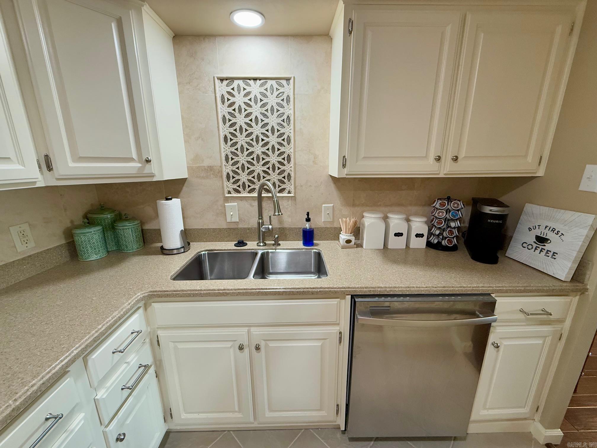 BEACON MANOR HPR - Residential