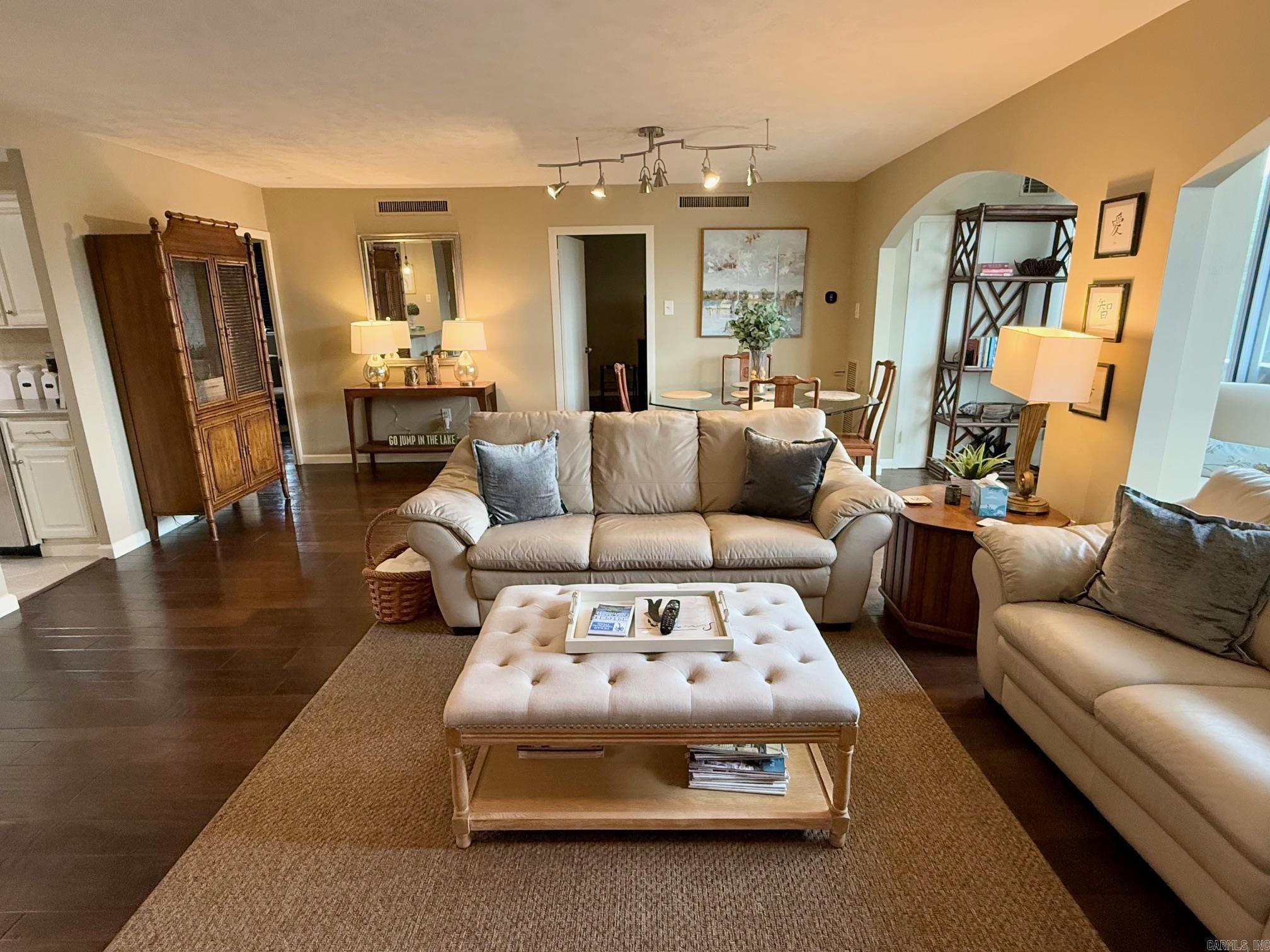BEACON MANOR HPR - Residential