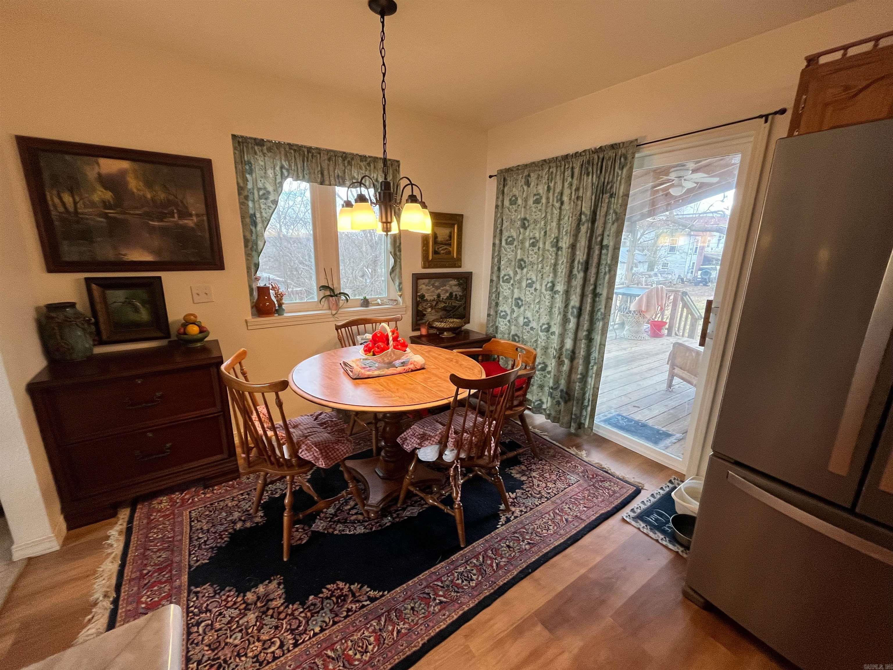 MAMMOTH SPRING ORIGINAL - Residential