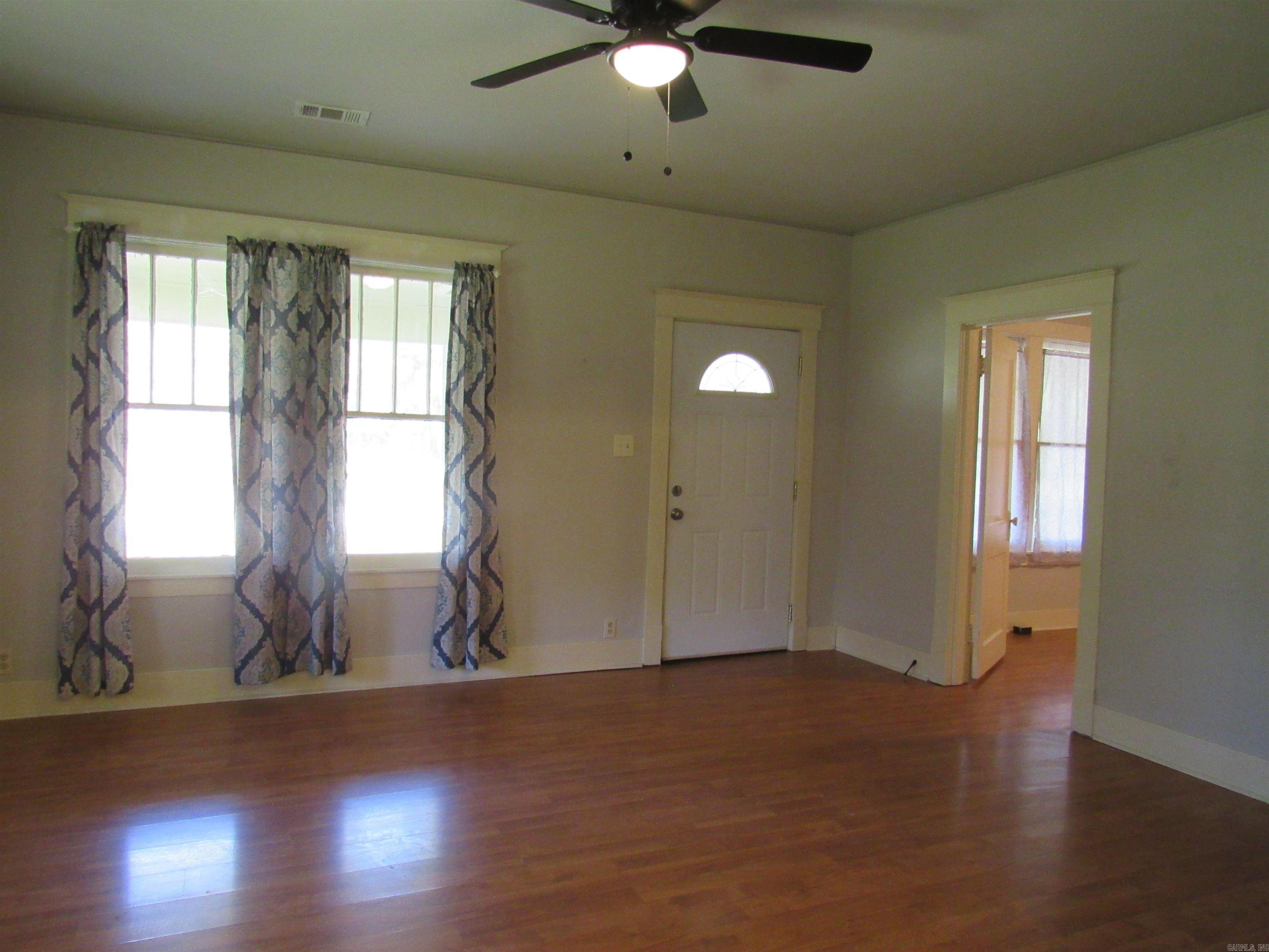 OT Cabot - Residential Lease