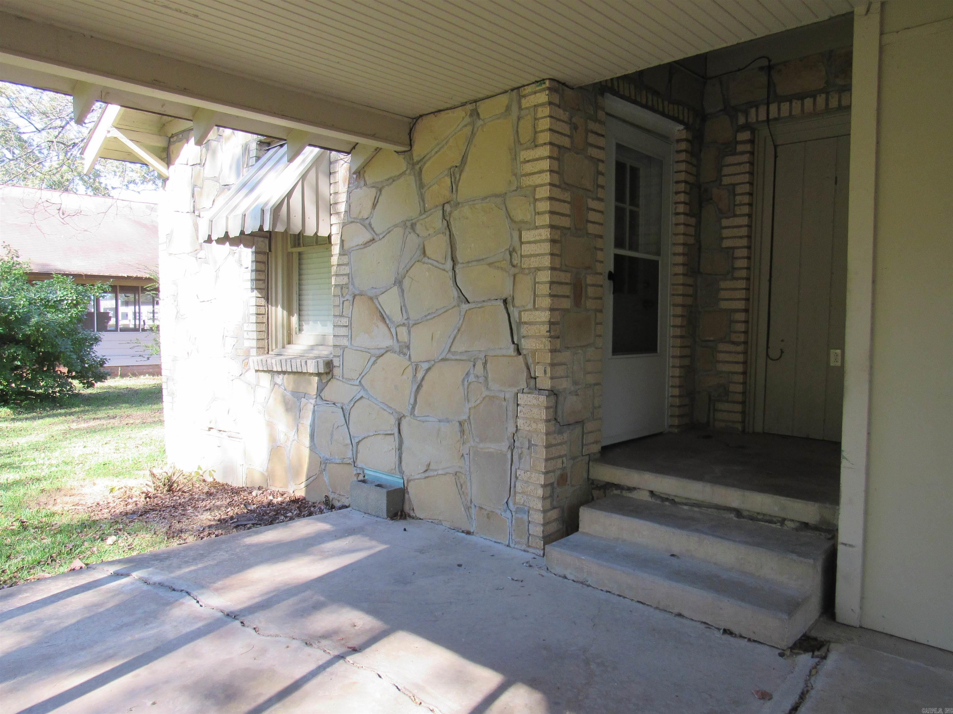 OT Cabot - Residential Lease