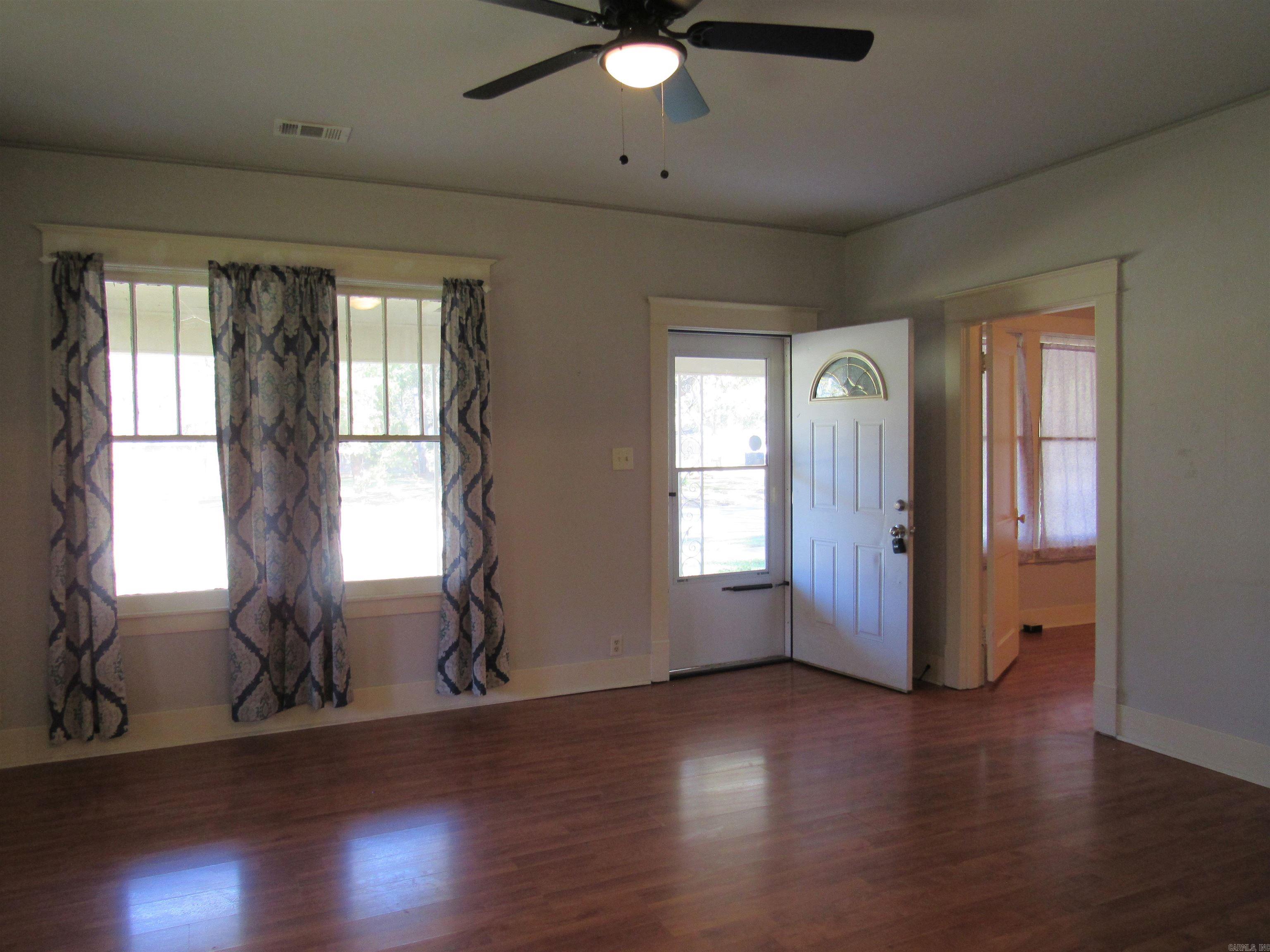 OT Cabot - Residential Lease