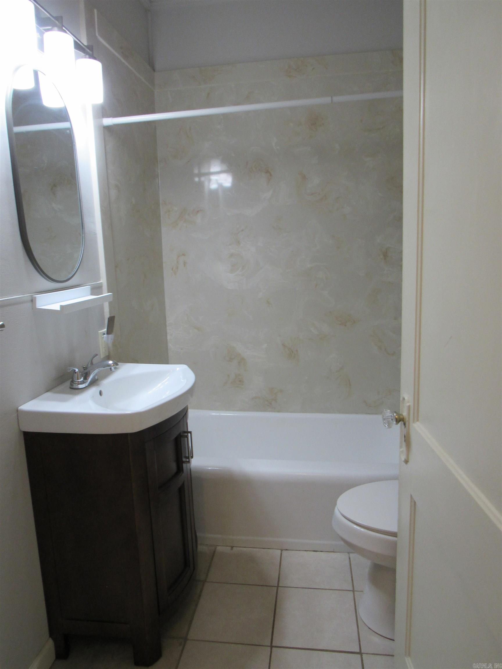 OT Cabot - Residential Lease