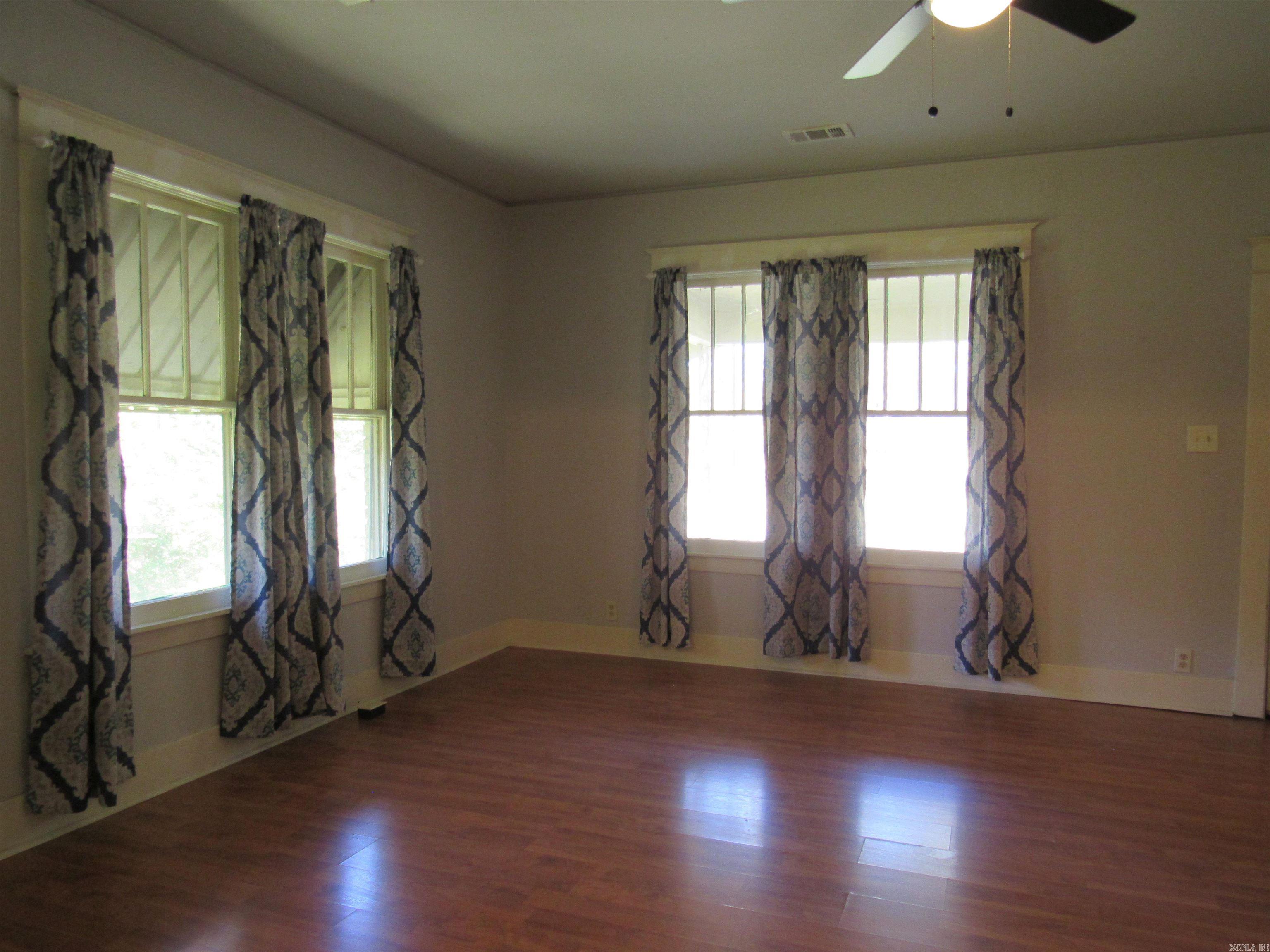 OT Cabot - Residential Lease