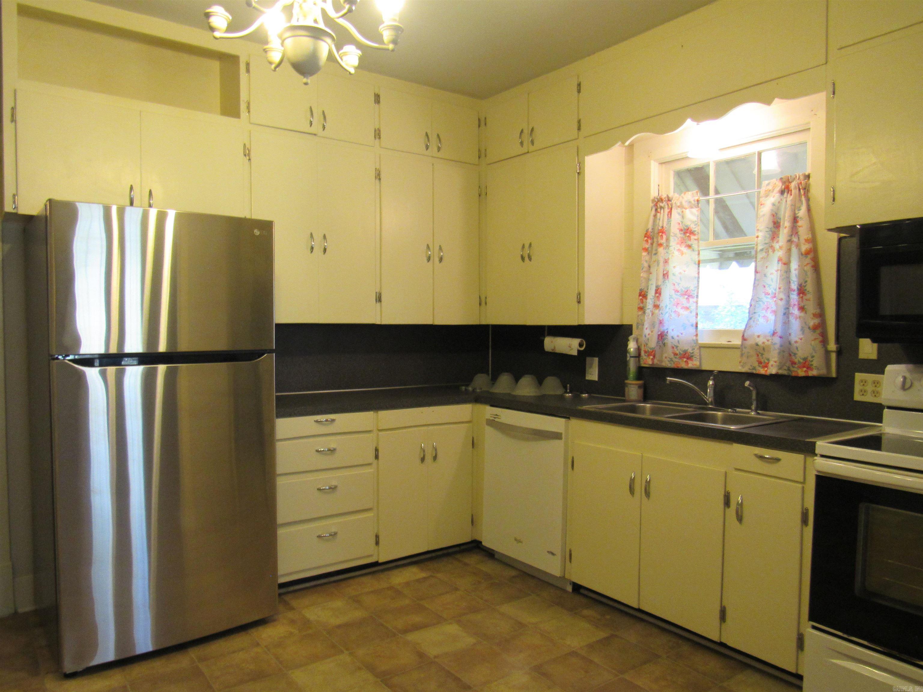 OT Cabot - Residential Lease