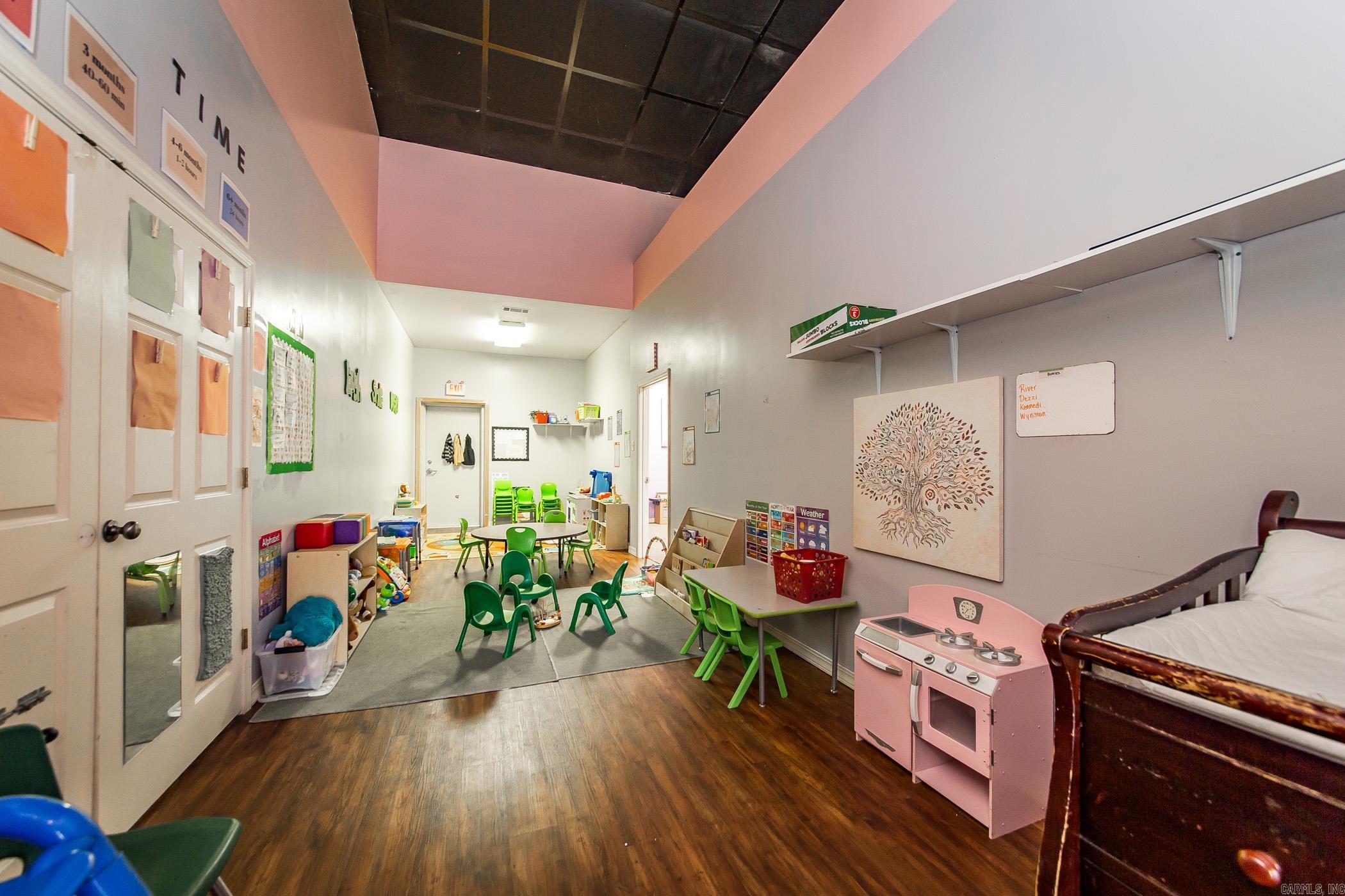 Metes & Bounds - Commercial Sale