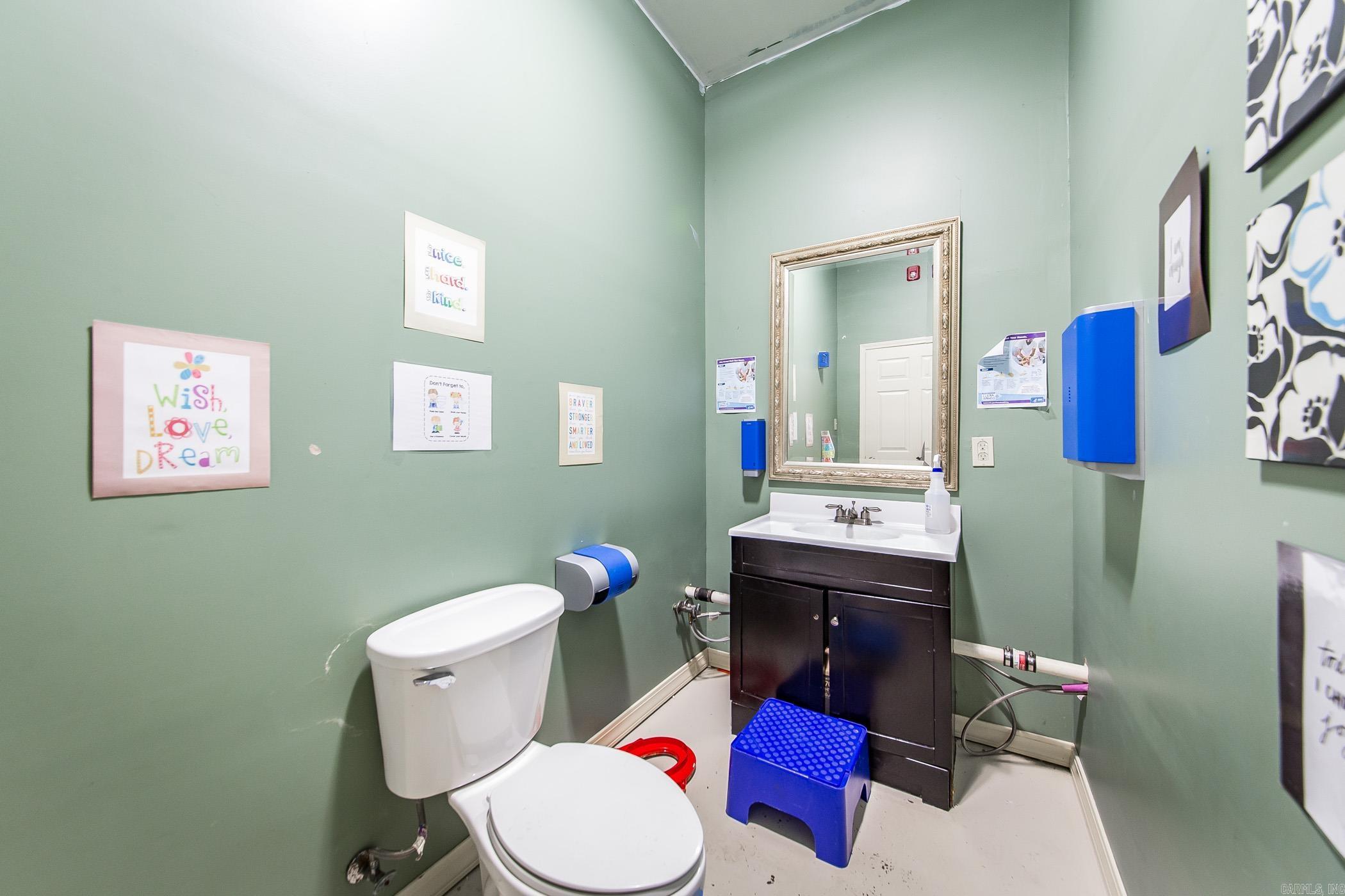 Metes & Bounds - Commercial Sale