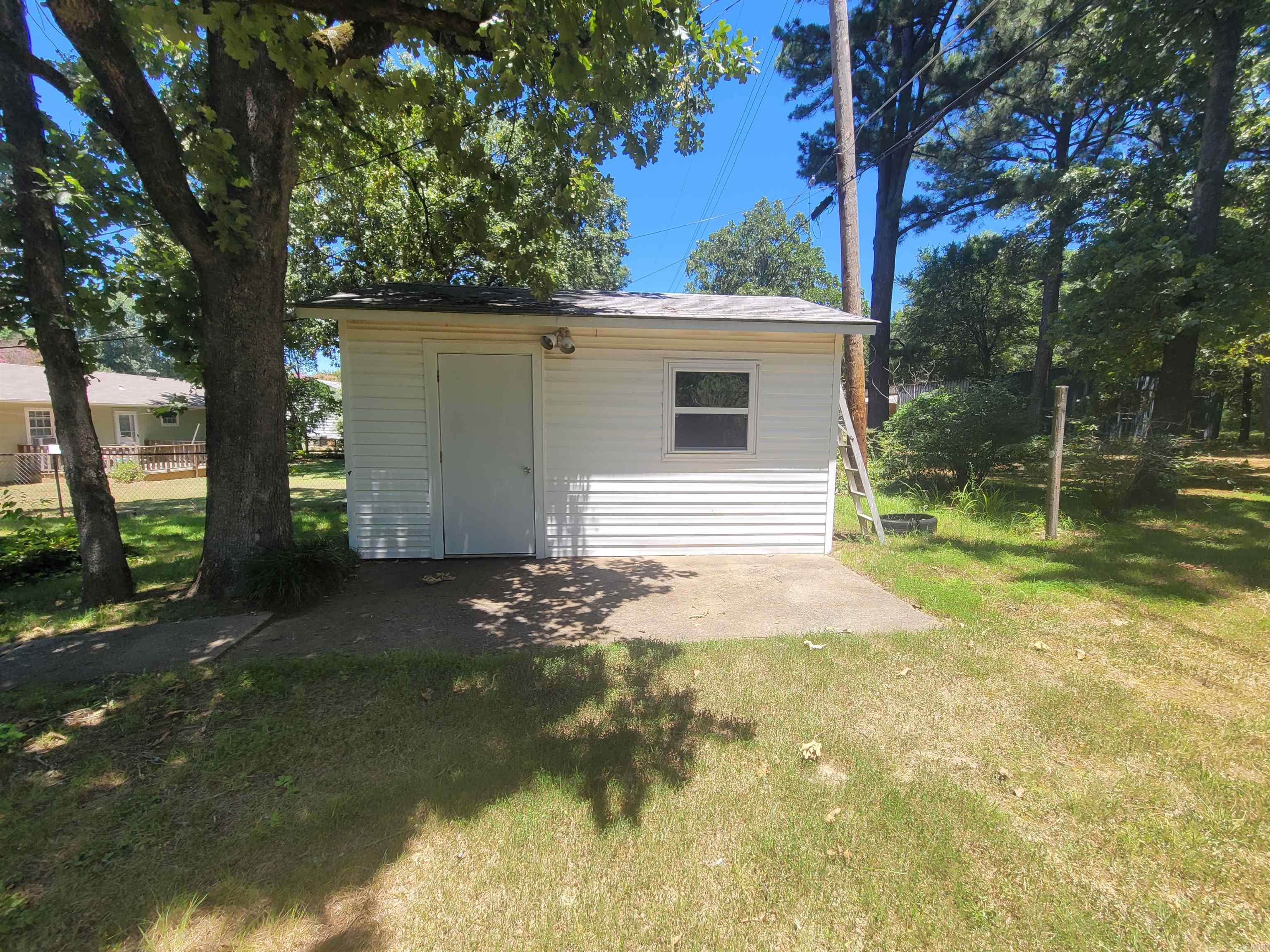 Maryland Terrace - Residential Lease