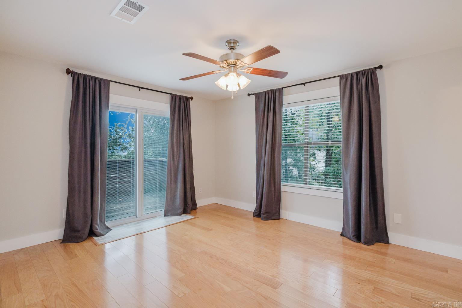 PLEASANT VIEW - Residential