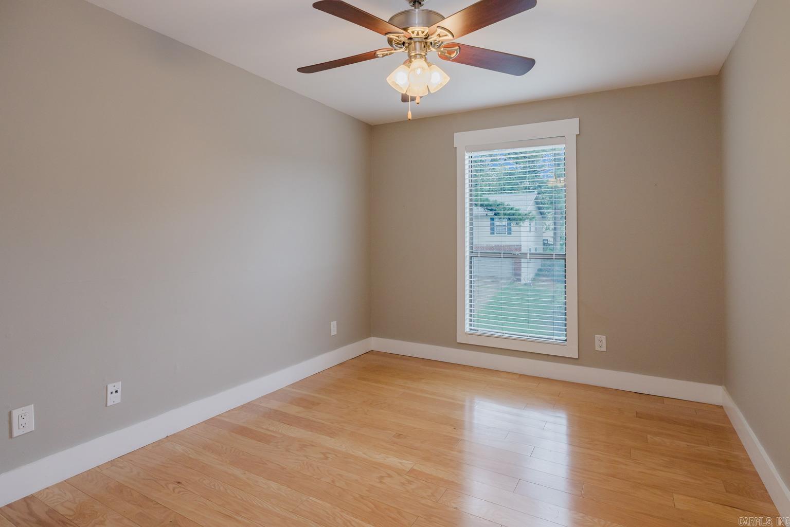 PLEASANT VIEW - Residential