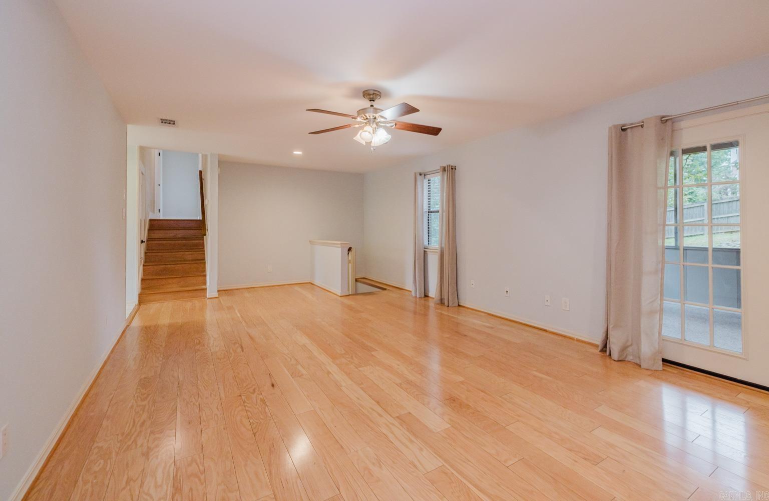 PLEASANT VIEW - Residential