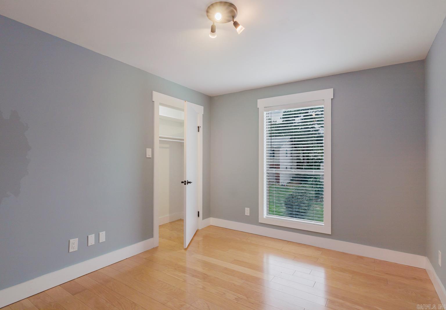 PLEASANT VIEW - Residential