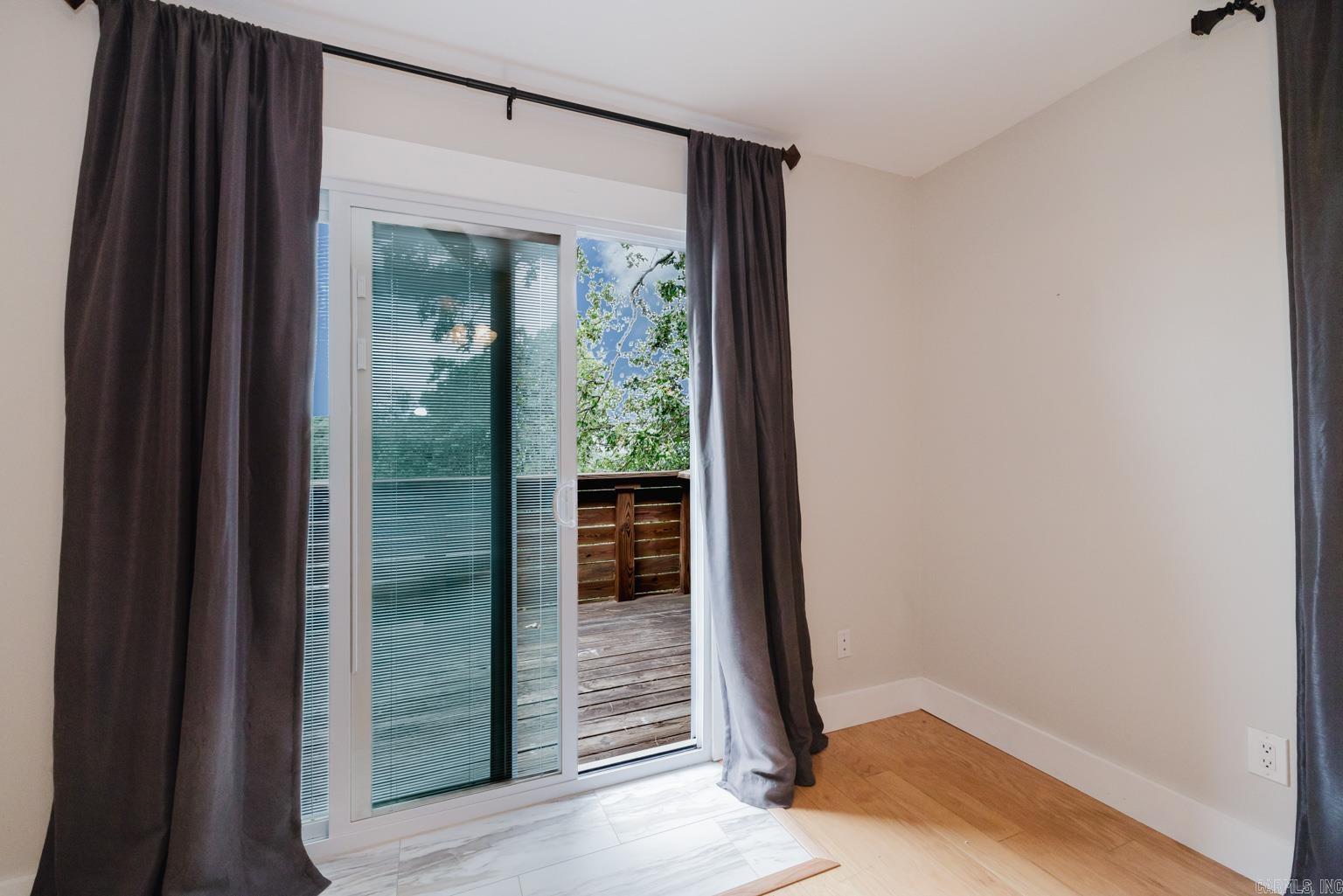 PLEASANT VIEW - Residential