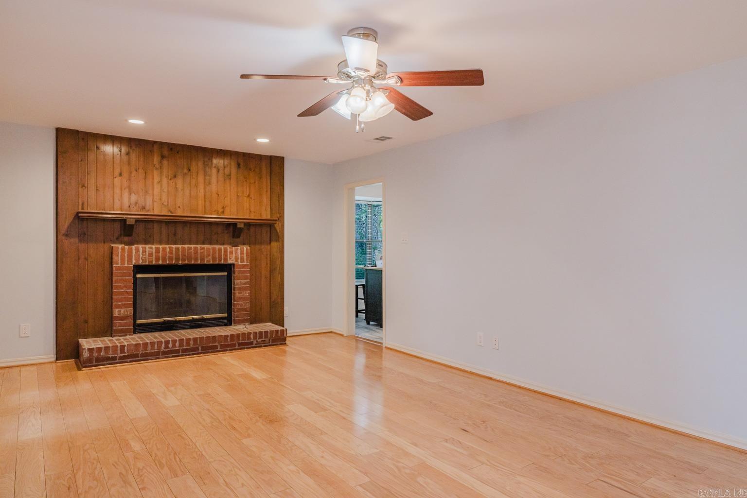 PLEASANT VIEW - Residential