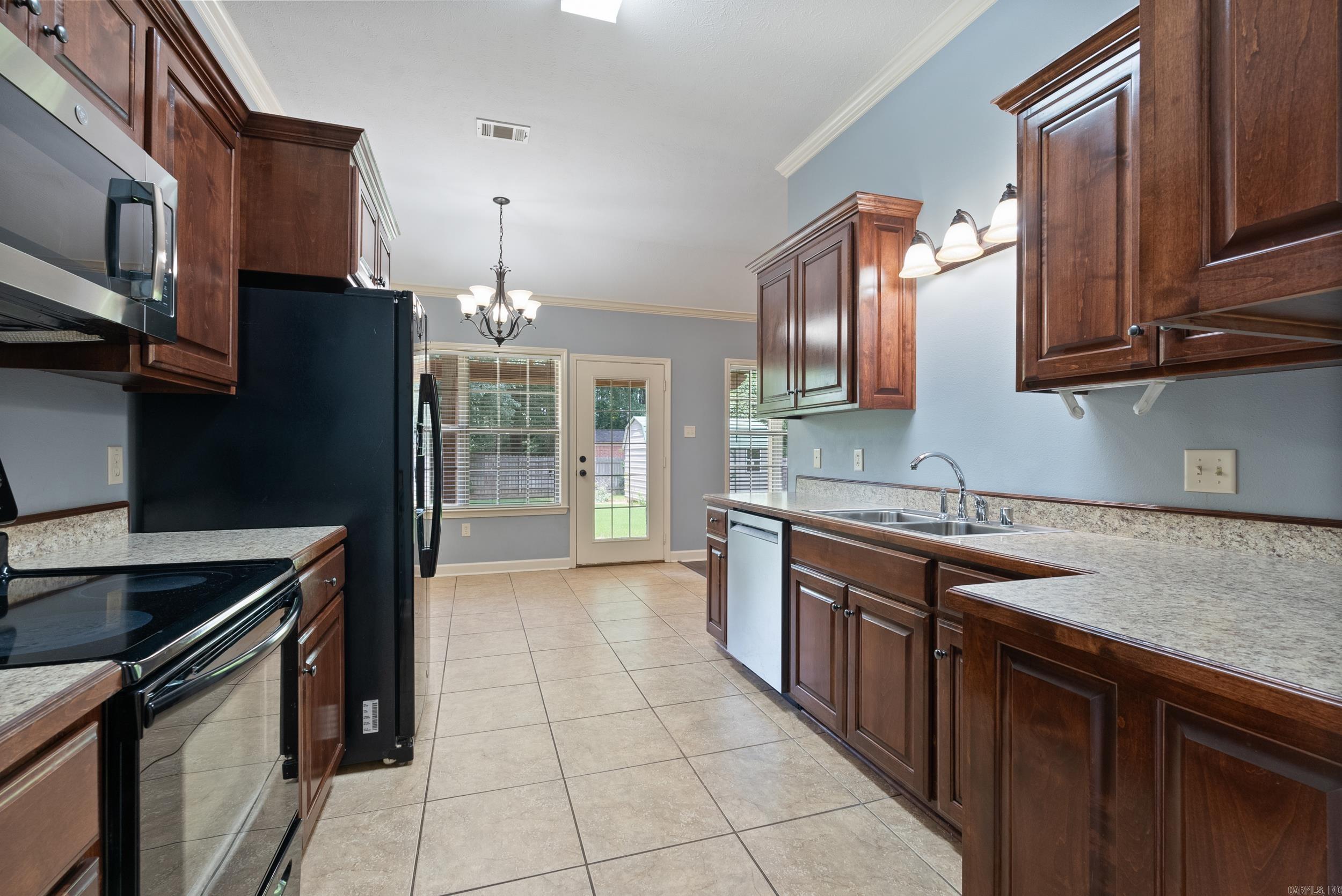 JEREMY COVE - Residential