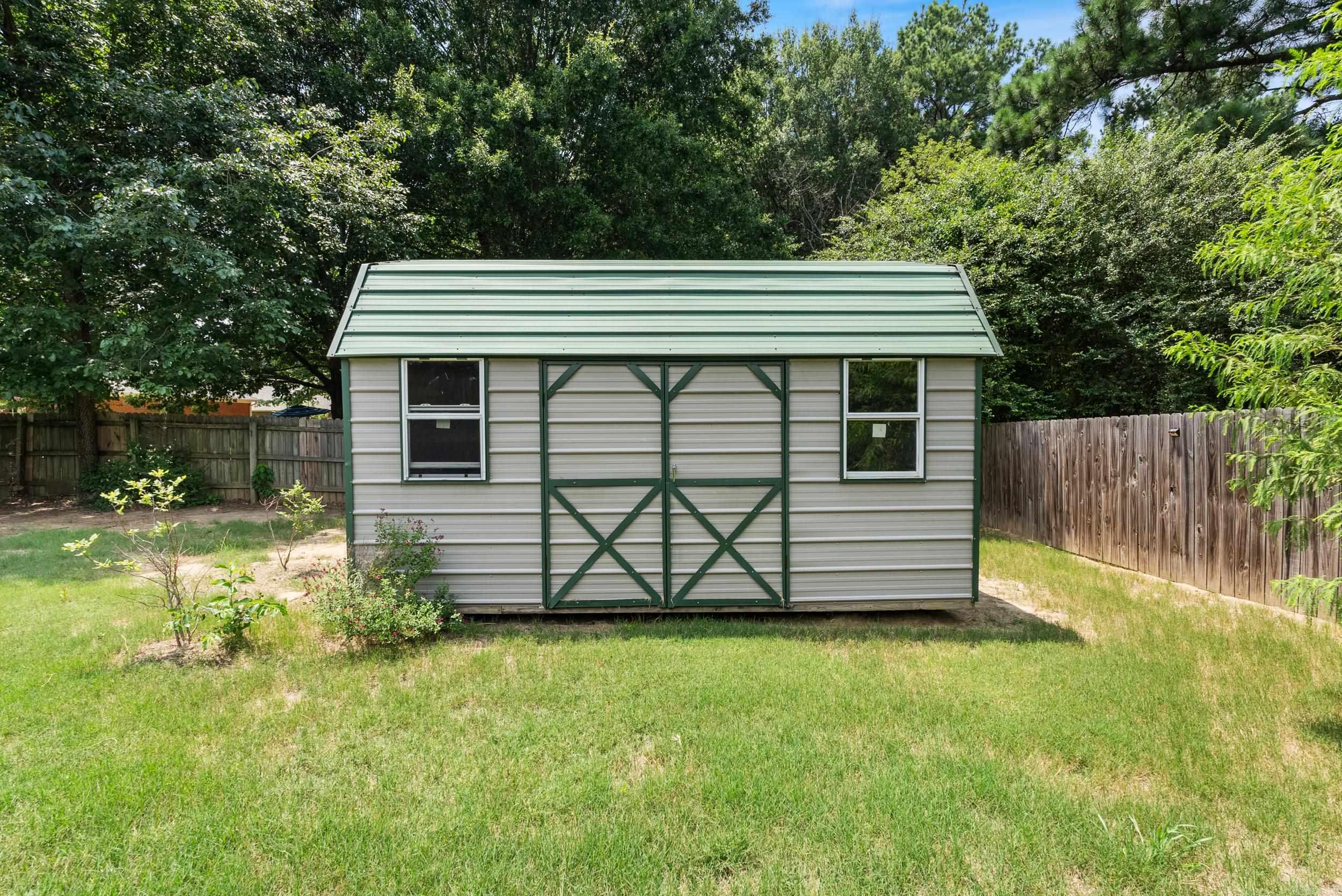 JEREMY COVE - Residential