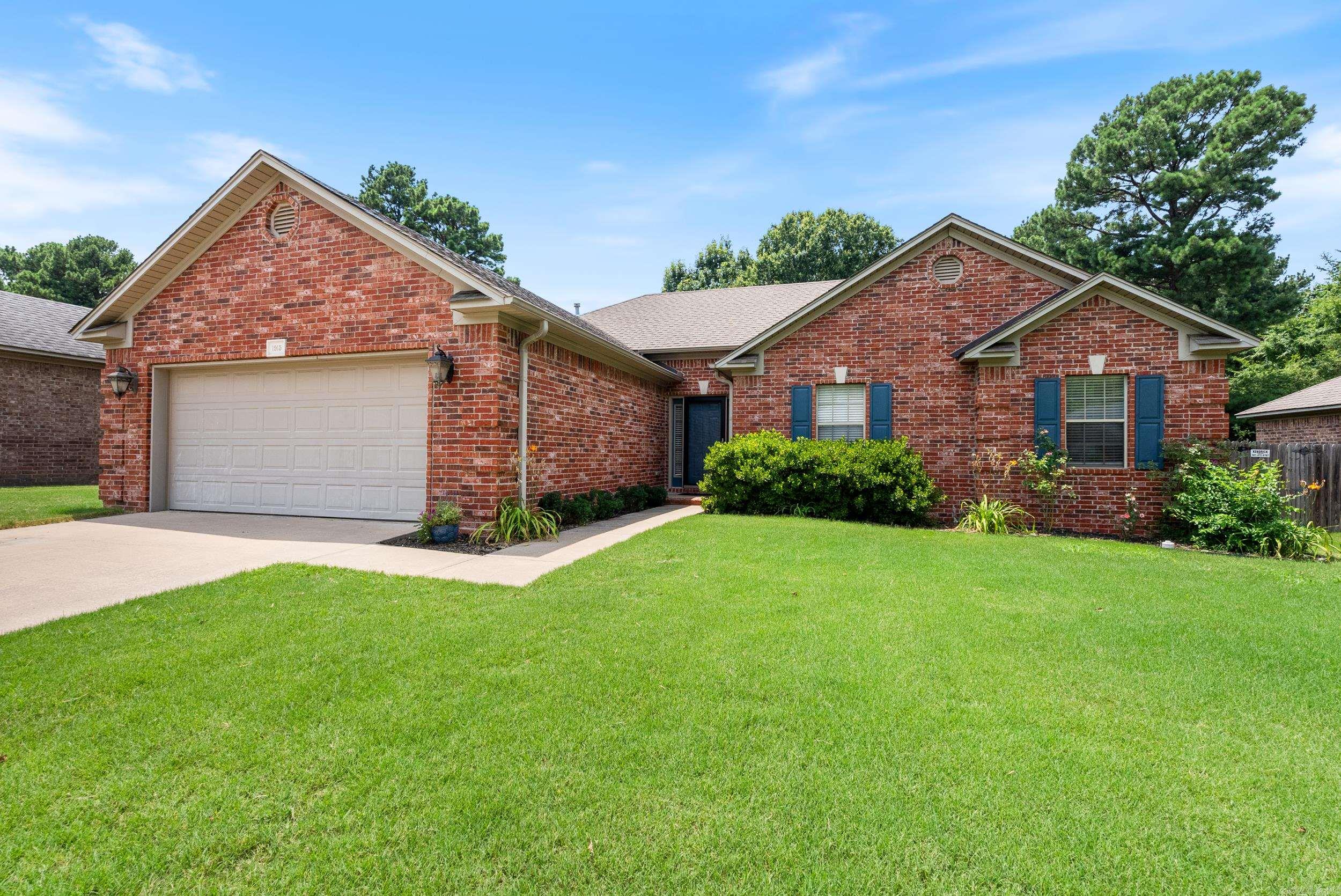 JEREMY COVE - Residential