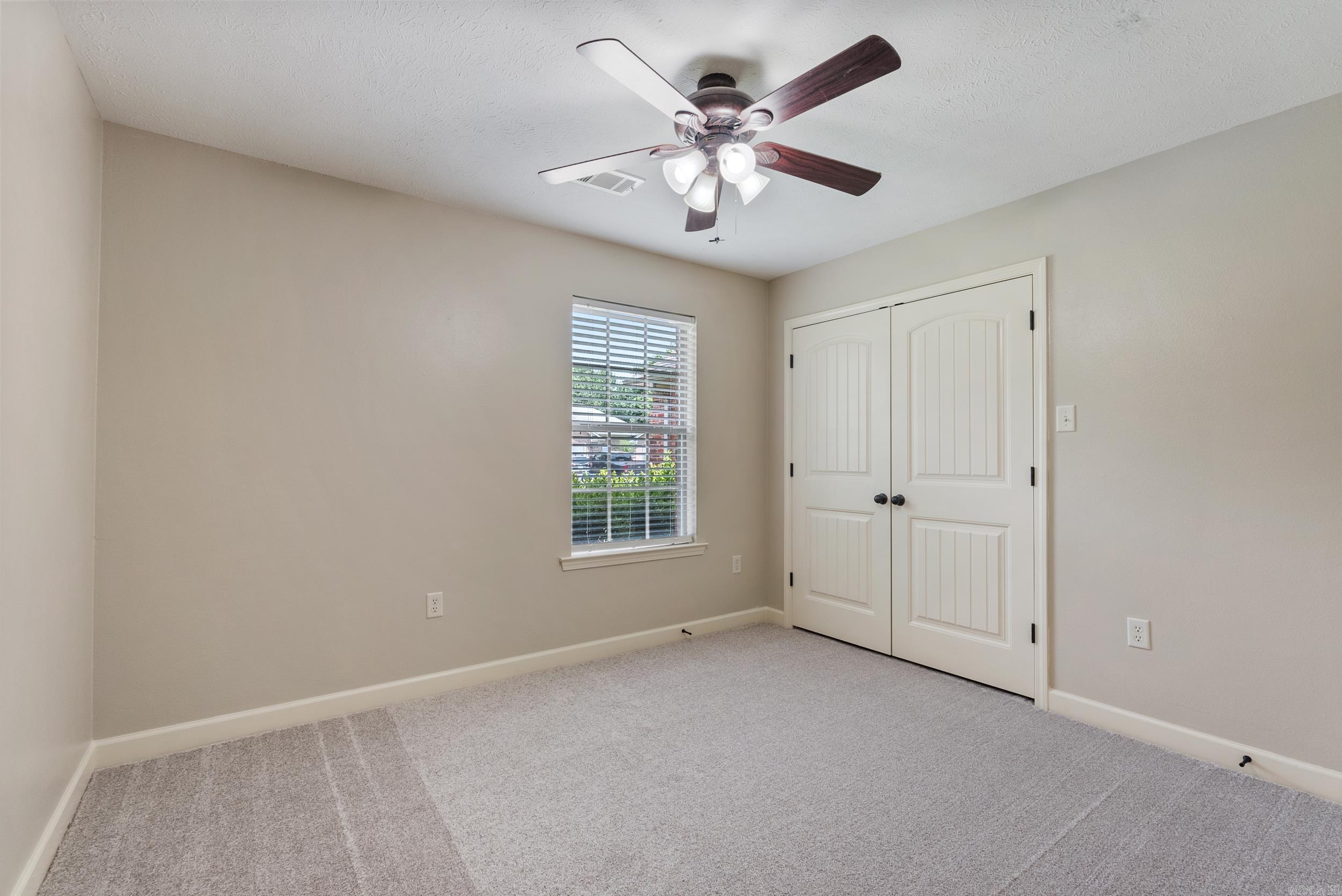 JEREMY COVE - Residential