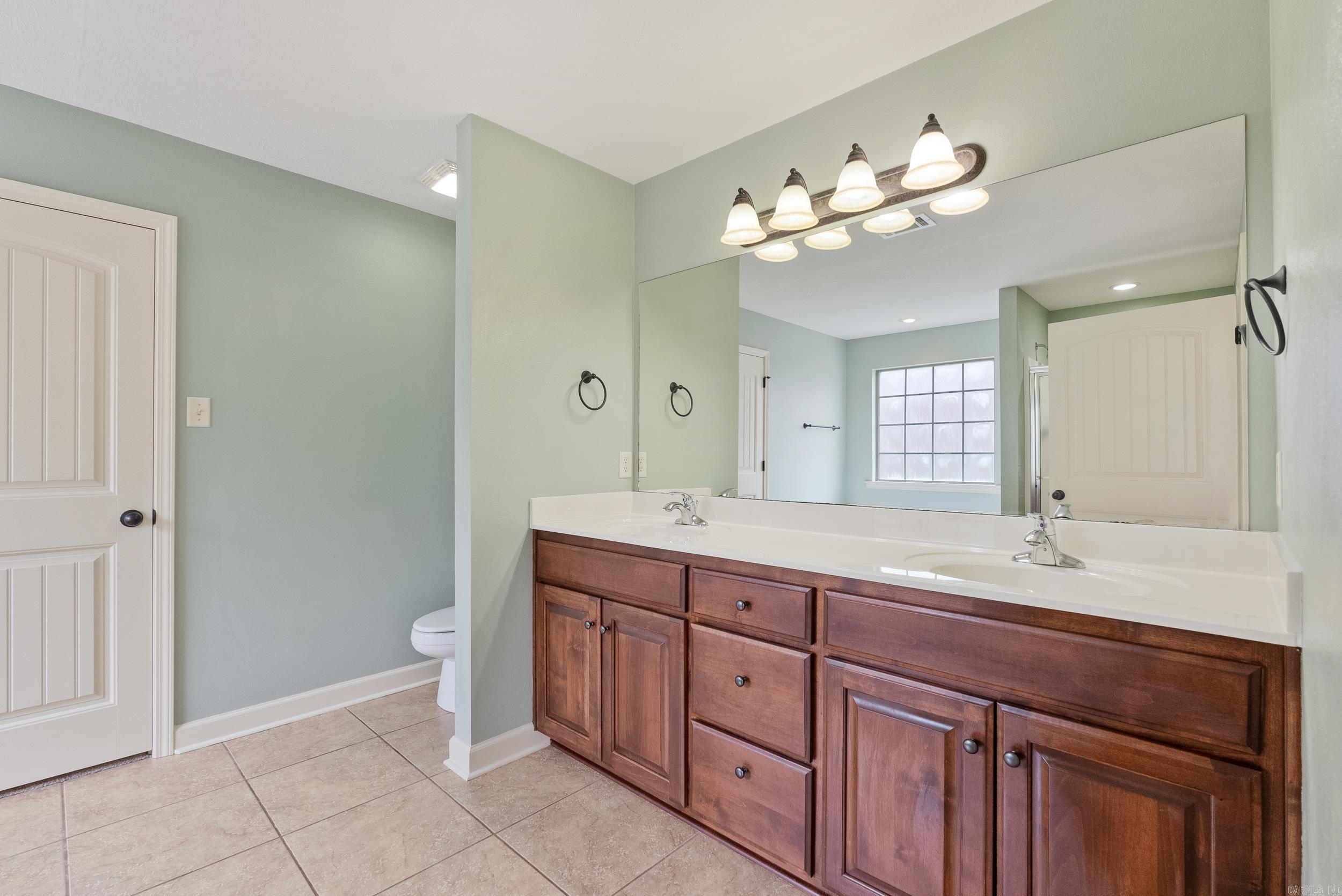 JEREMY COVE - Residential