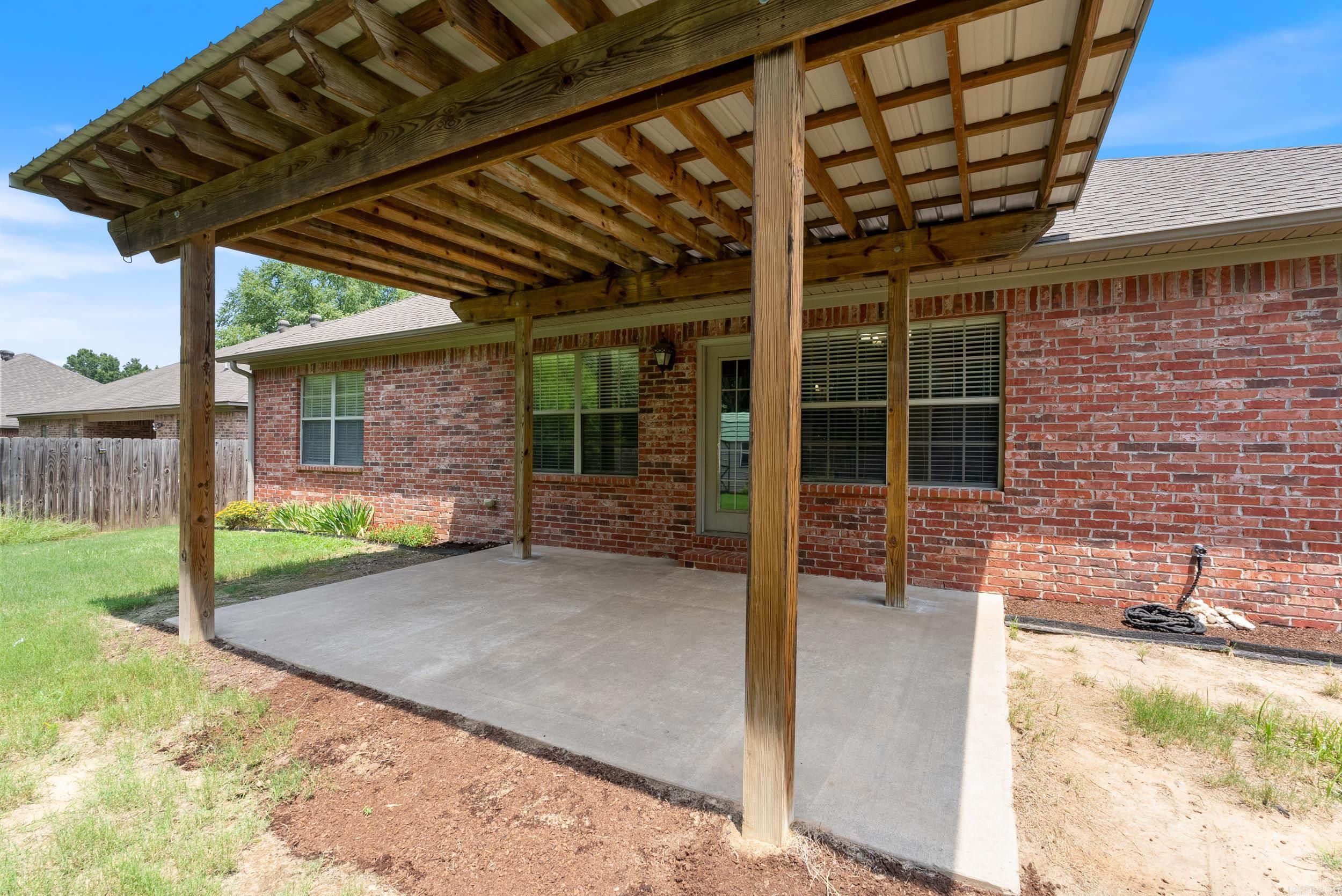 JEREMY COVE - Residential