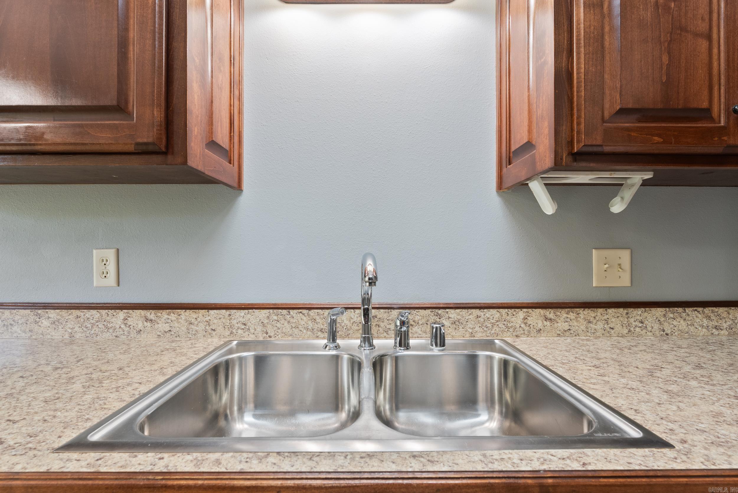 JEREMY COVE - Residential