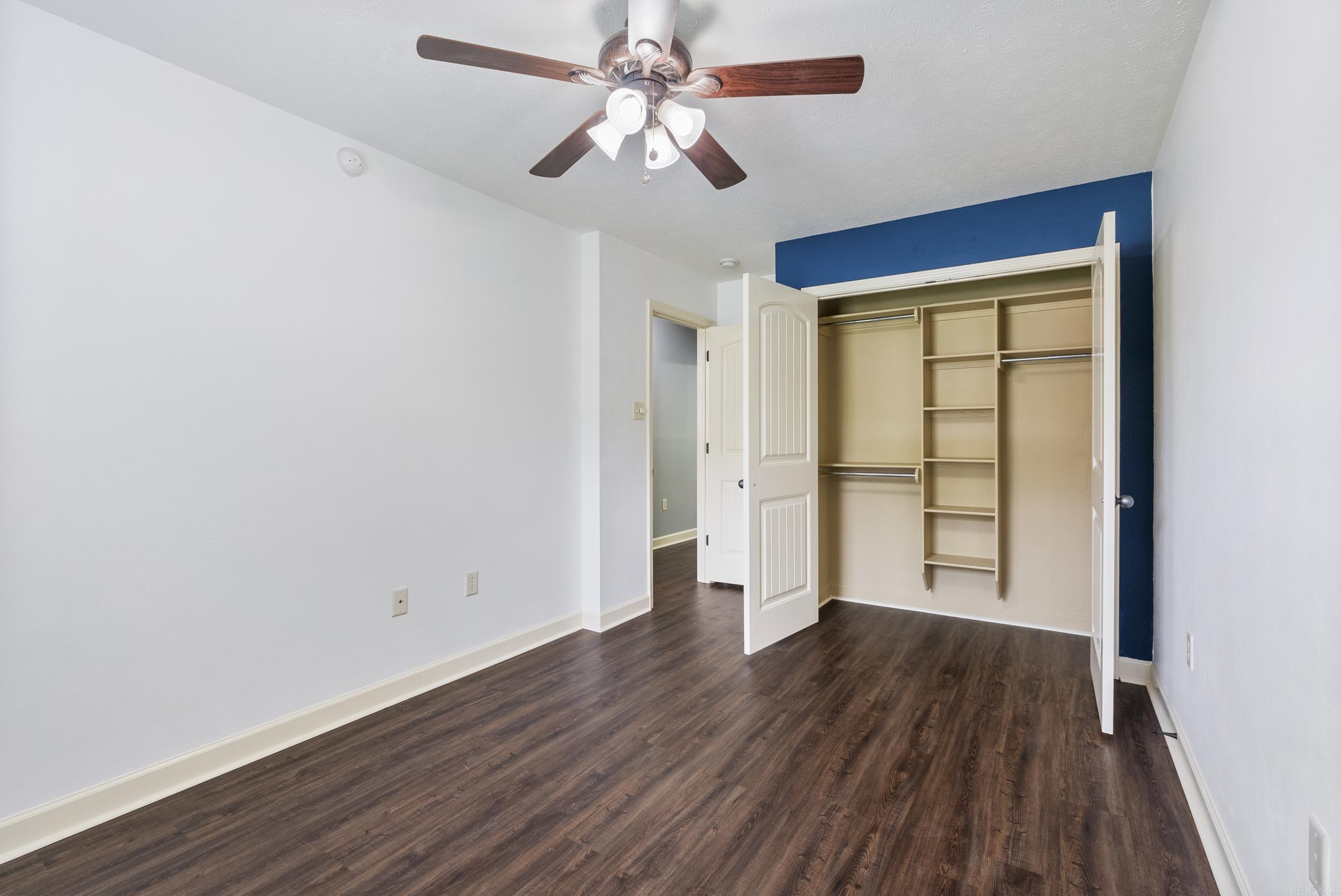 JEREMY COVE - Residential