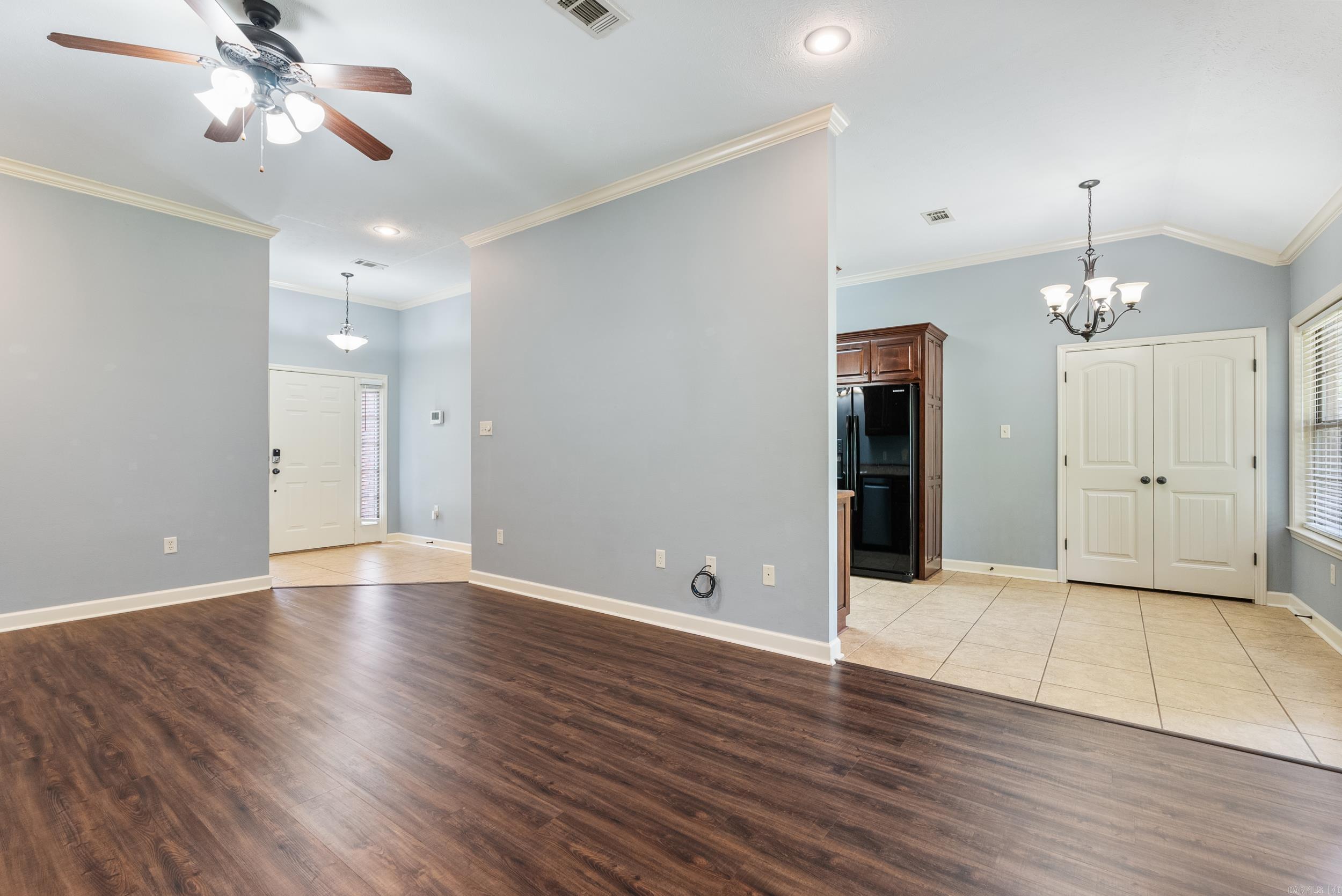 JEREMY COVE - Residential