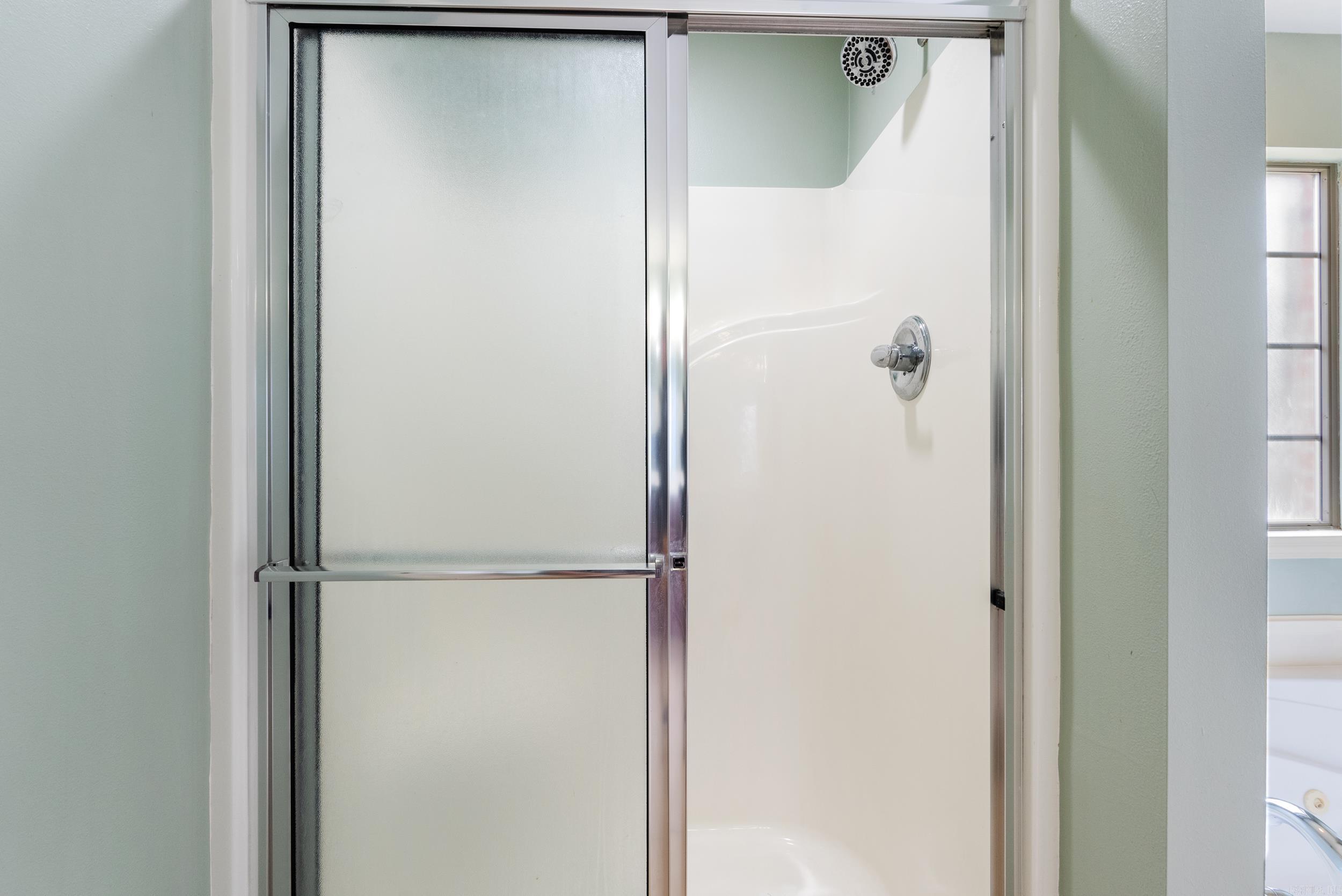 JEREMY COVE - Residential