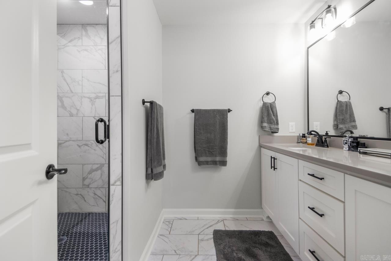 Lombard Heights - Residential