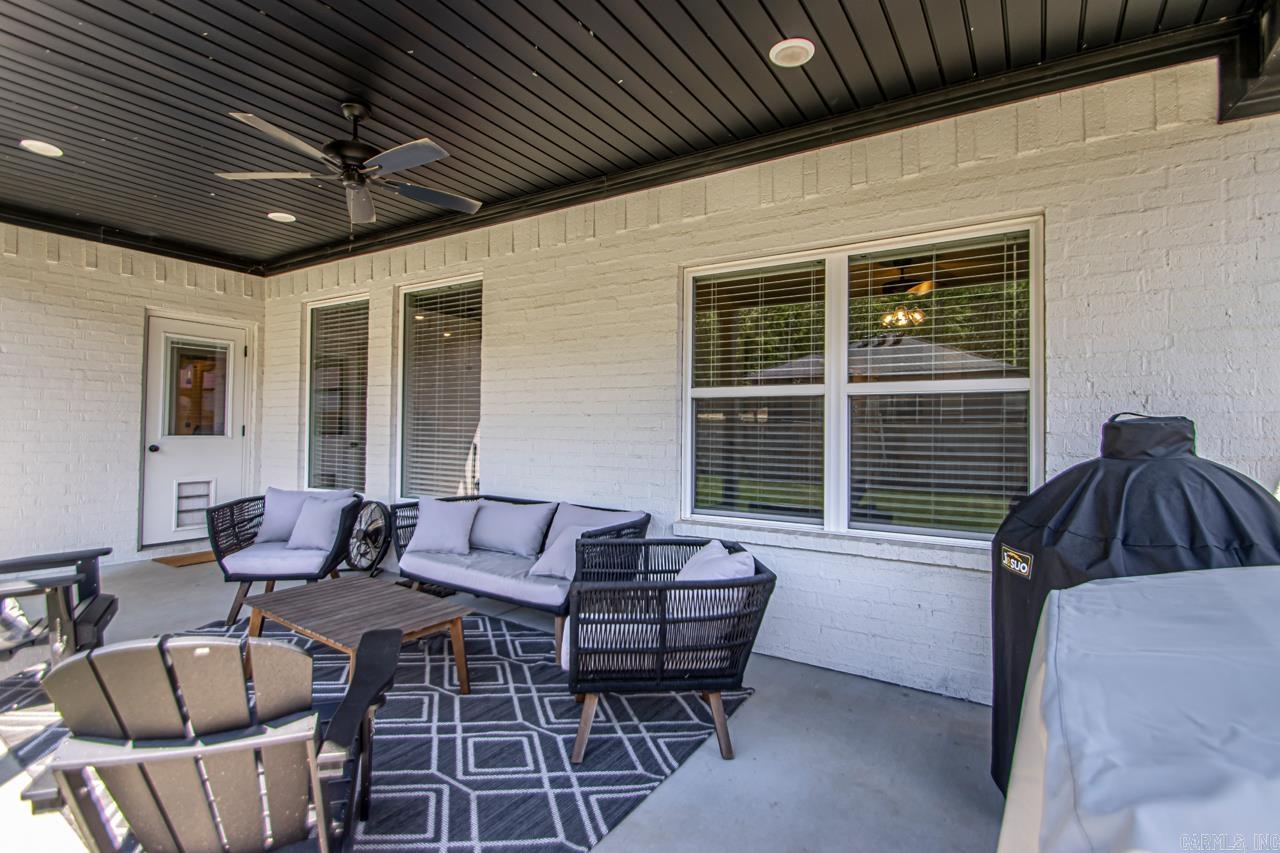 Lombard Heights - Residential