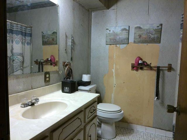 WOODLAND ACRES - Residential