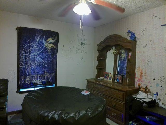 WOODLAND ACRES - Residential