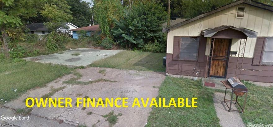 Owner-finance available. All public utilities available and close to all major amenities, food and shopping. Closing costs included in price. Finance is 5 payments of $209 monthly. Quit claim deed conveys.   Parcel# 301-02610-000