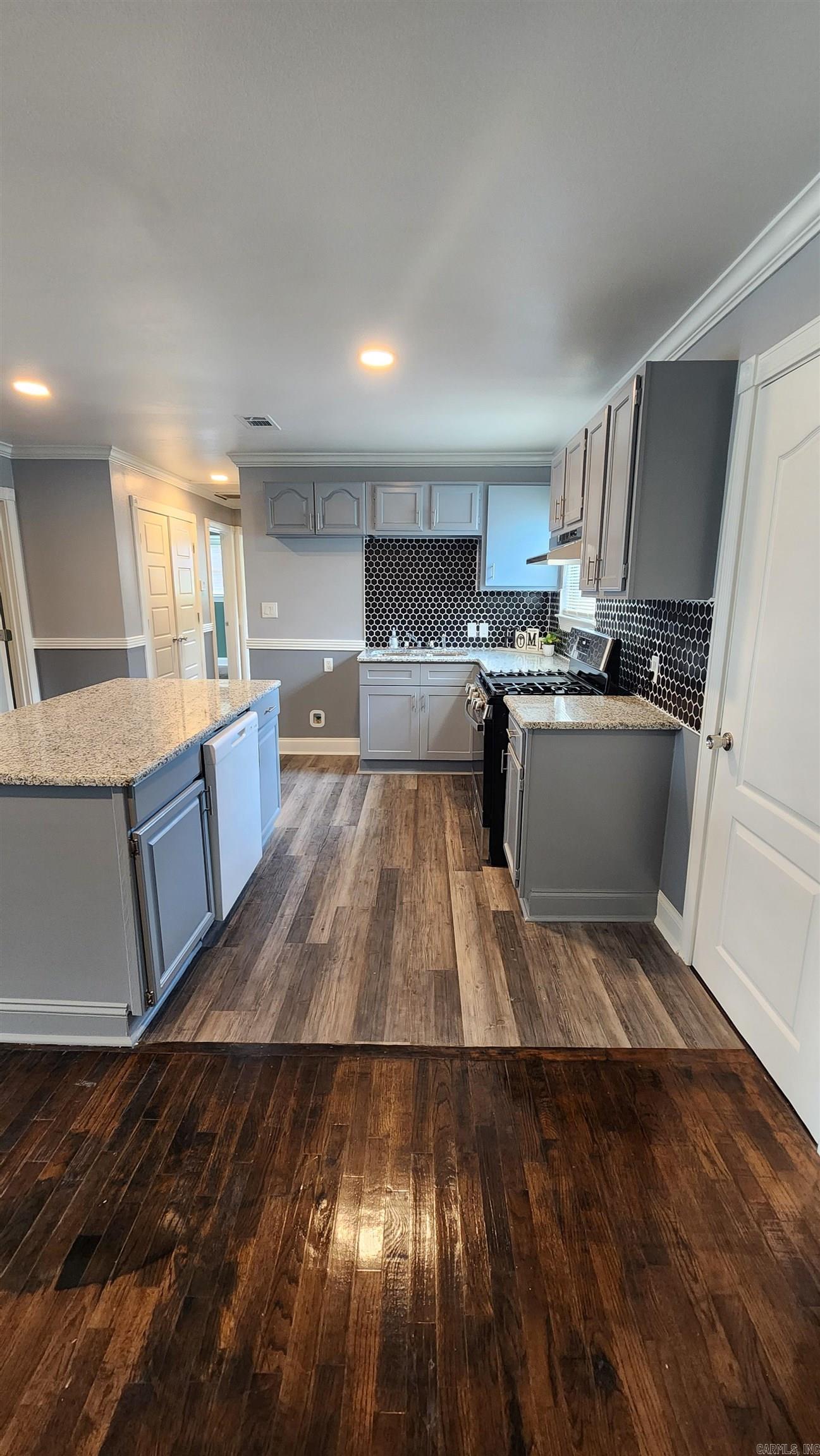 Glen View - Residential