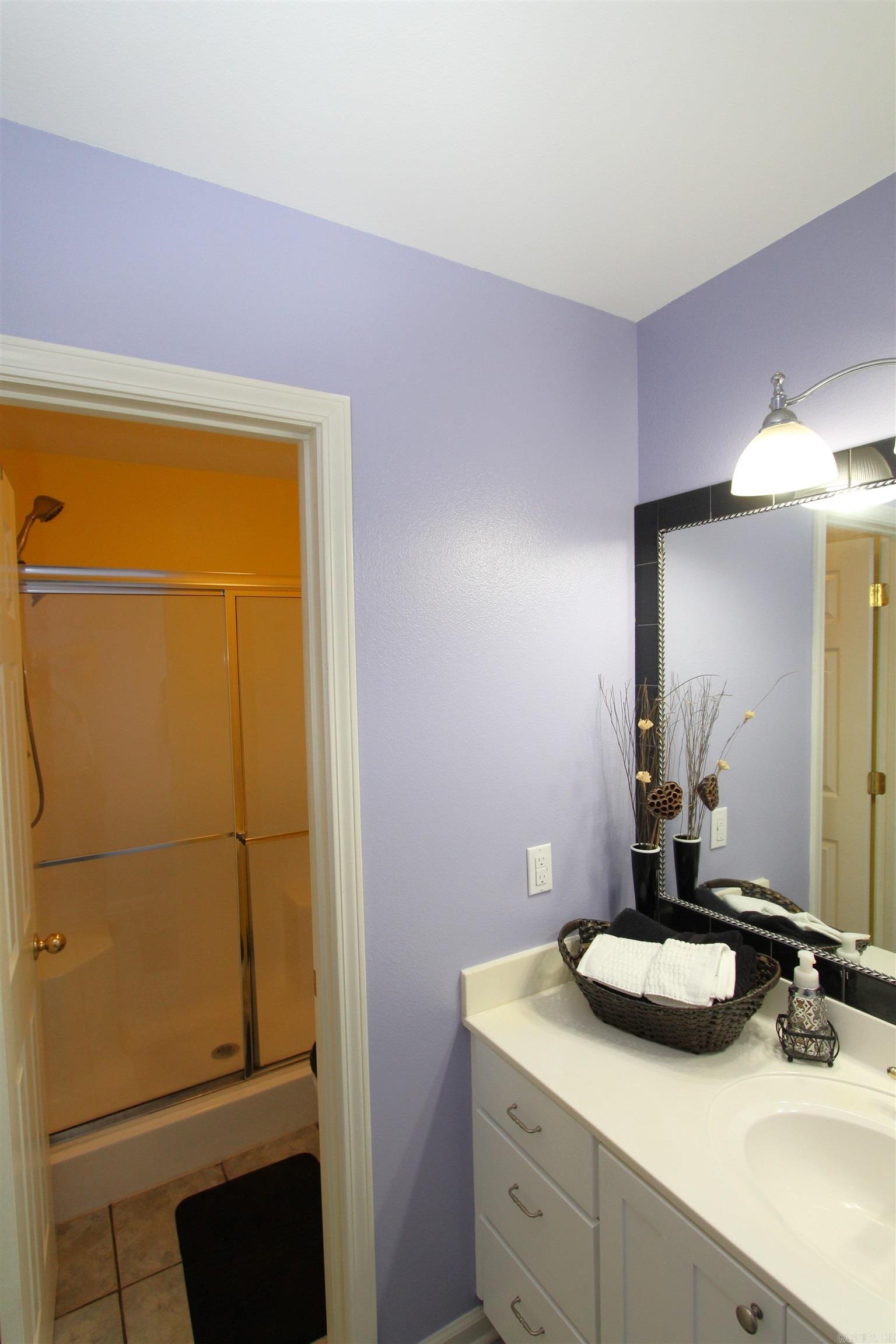 MAJESTIC LAKE VILLAGE TOWNHOMES - Residential