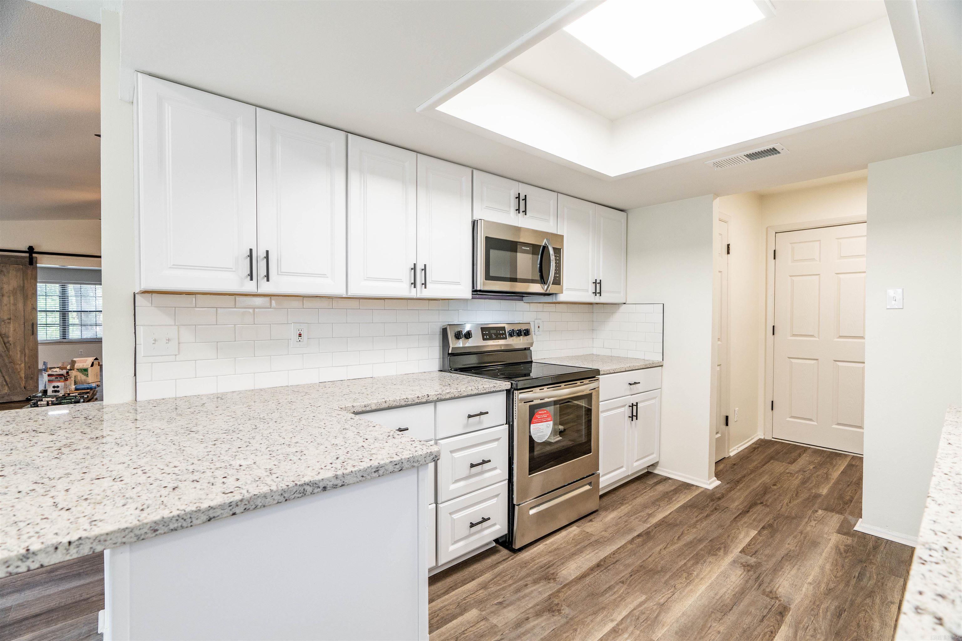 INDIAN HILLS - Residential