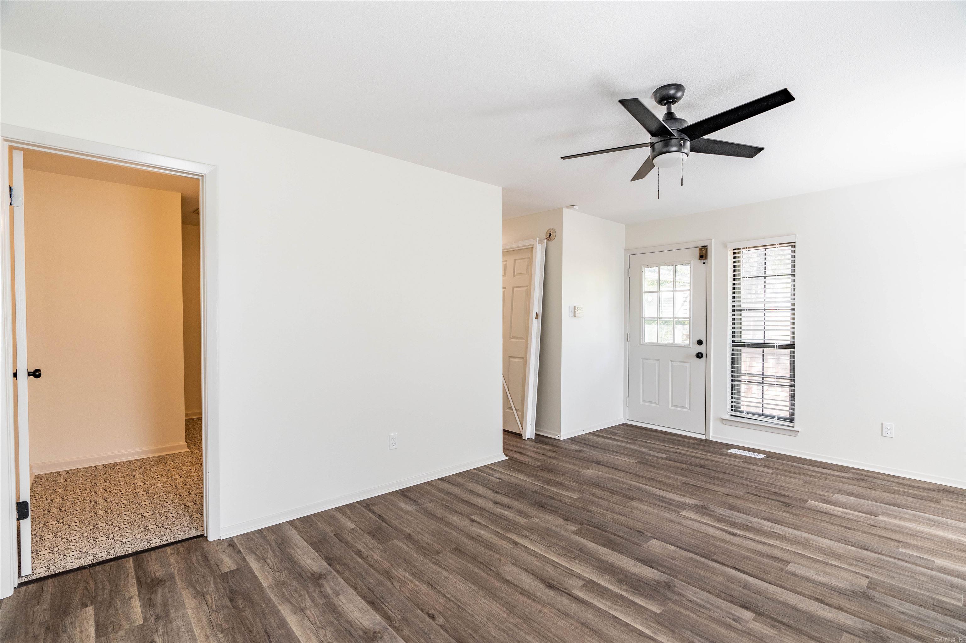 INDIAN HILLS - Residential