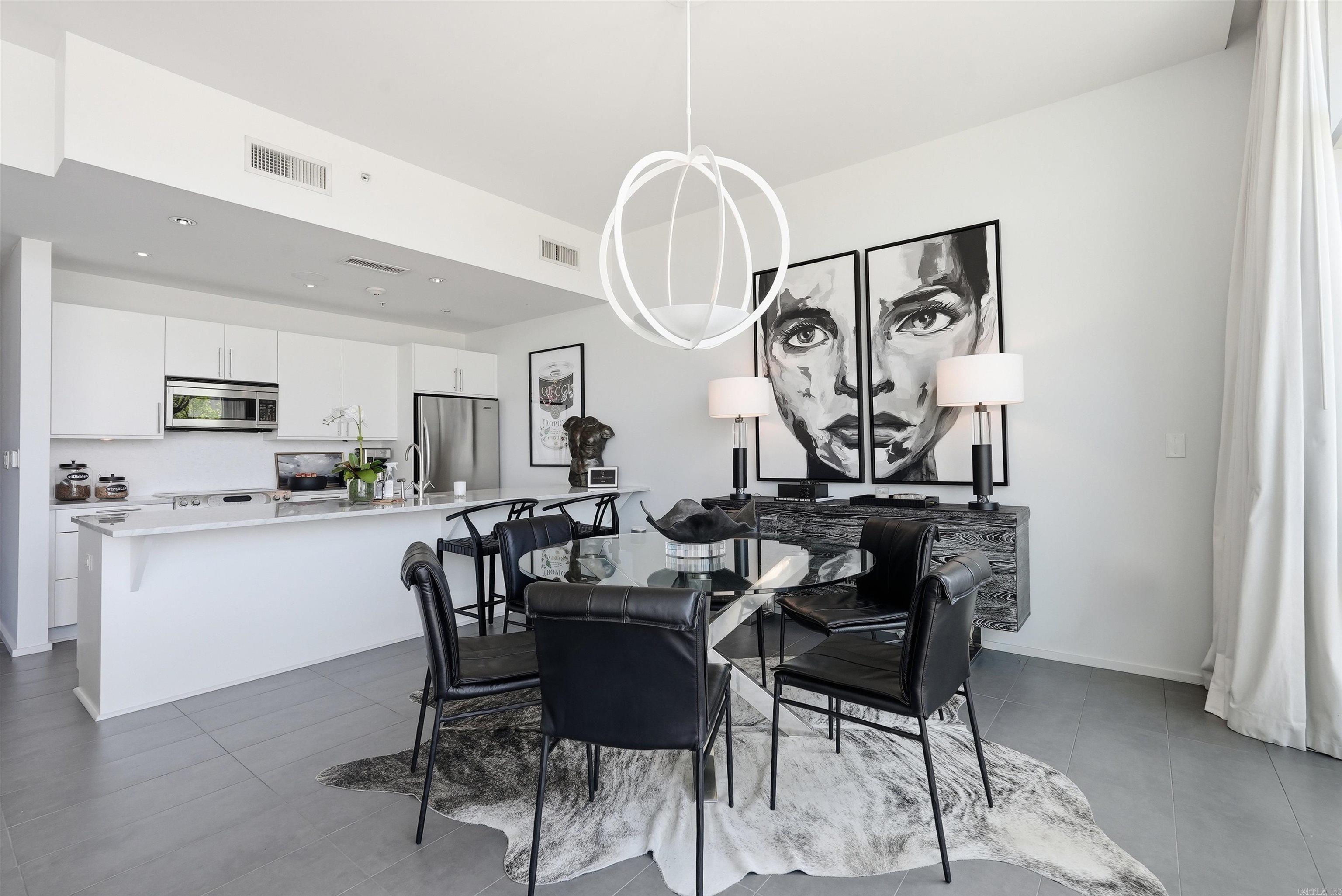 300 THIRD HPR - Residential