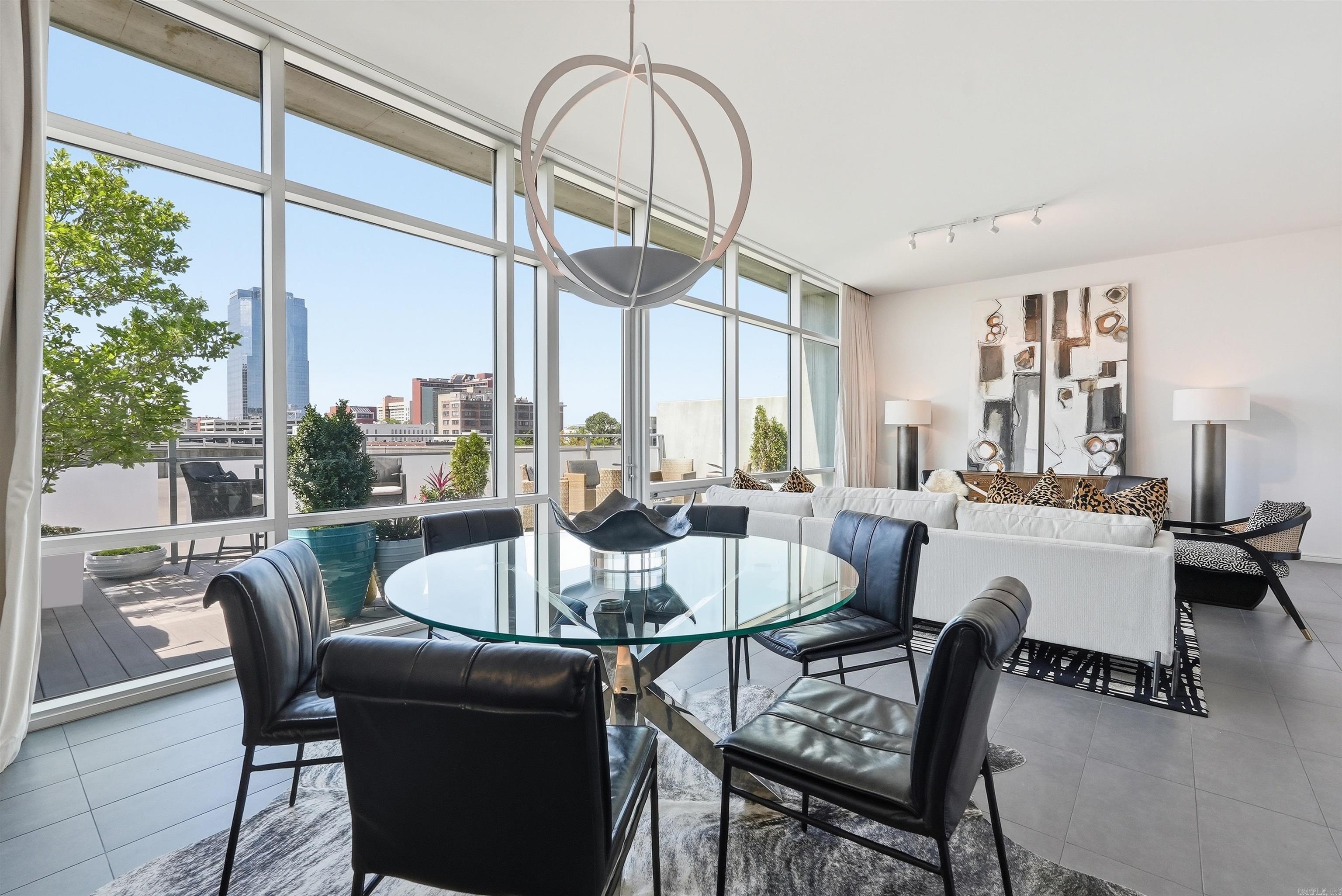 300 THIRD HPR - Residential