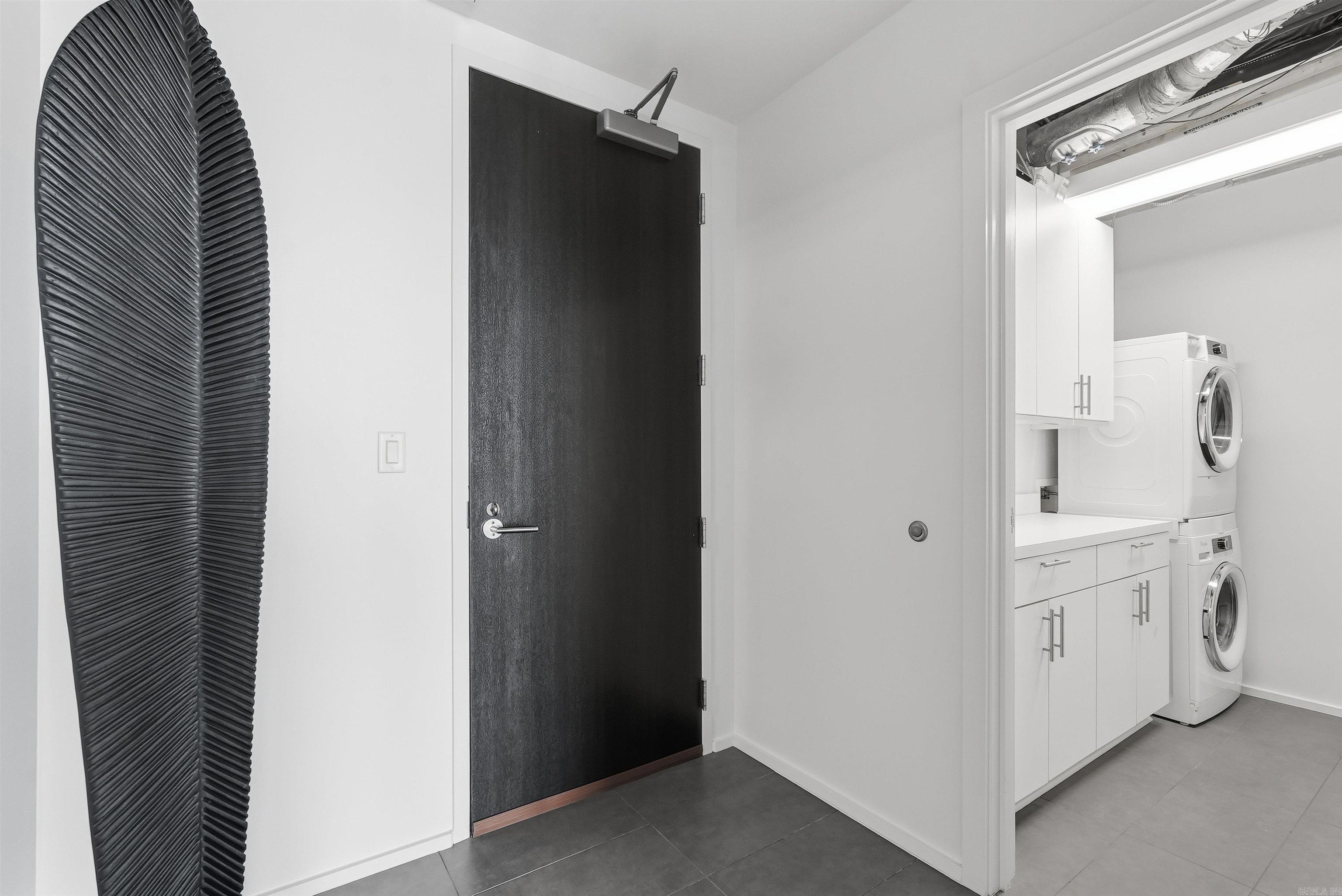 300 THIRD HPR - Residential