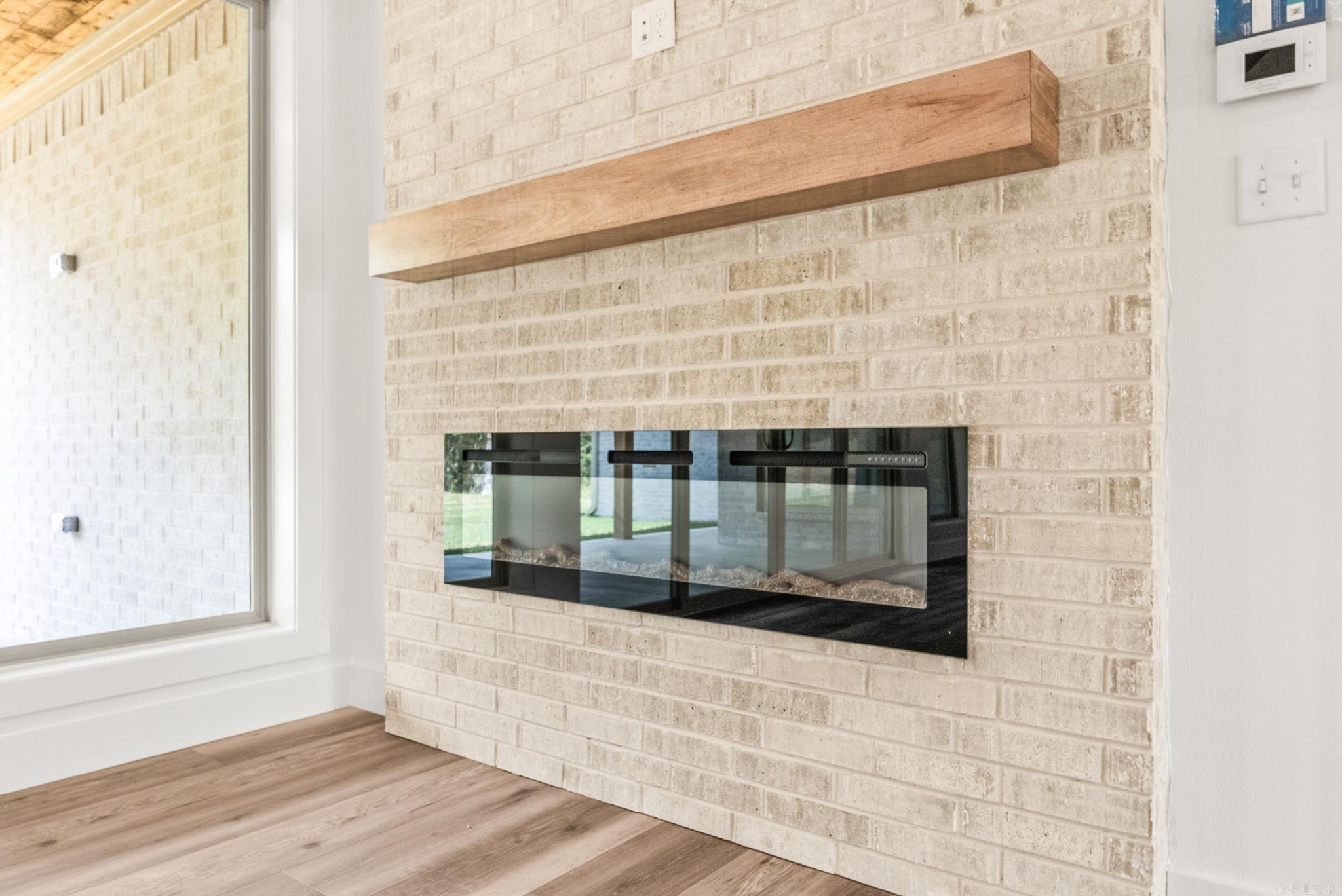 COYOTE RIDGE - Residential