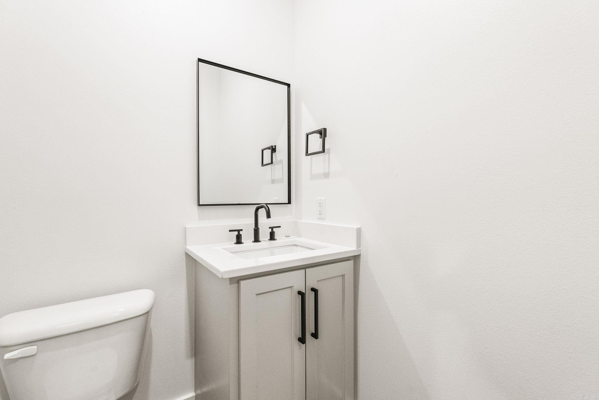 COYOTE RIDGE - Residential