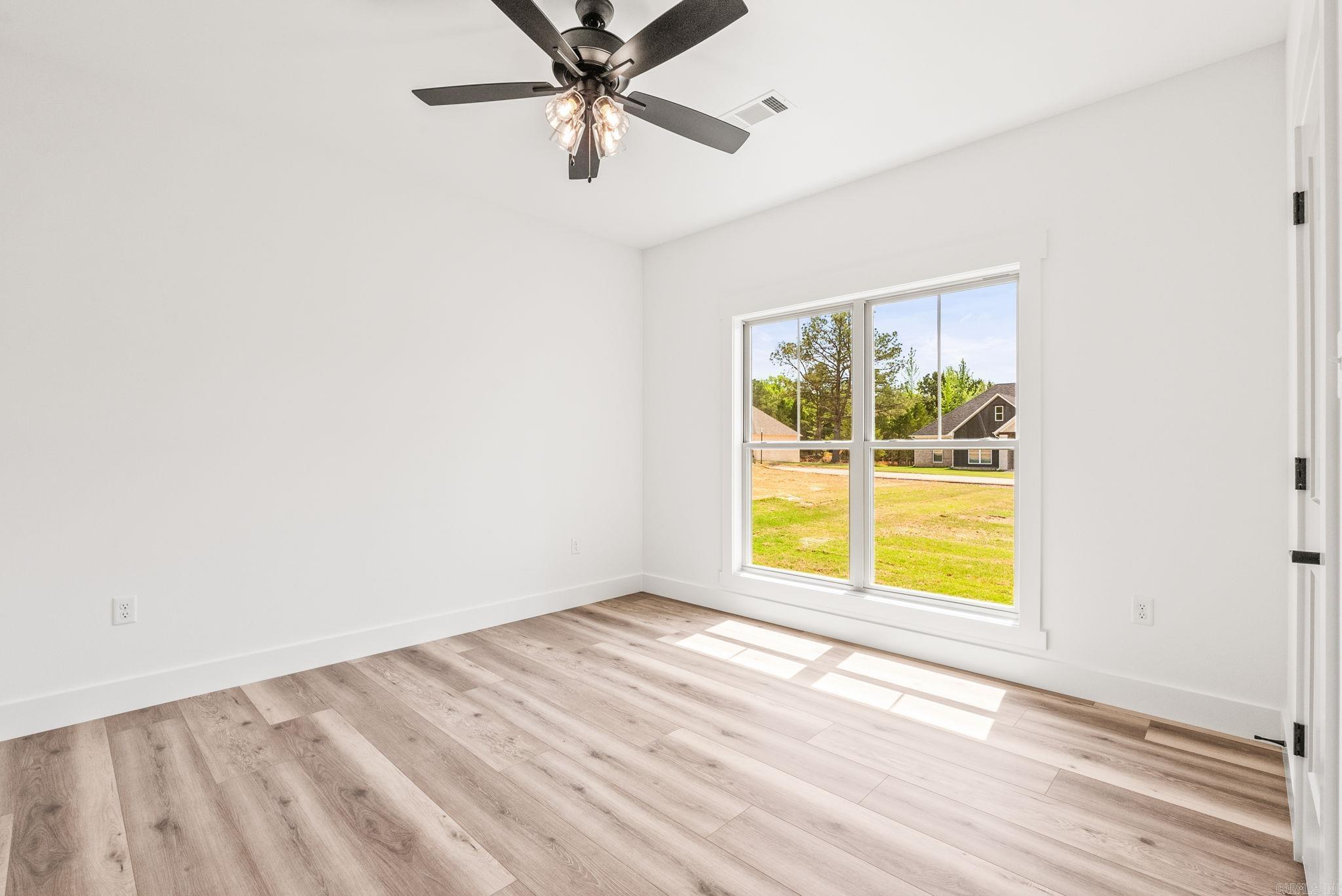 COYOTE RIDGE - Residential