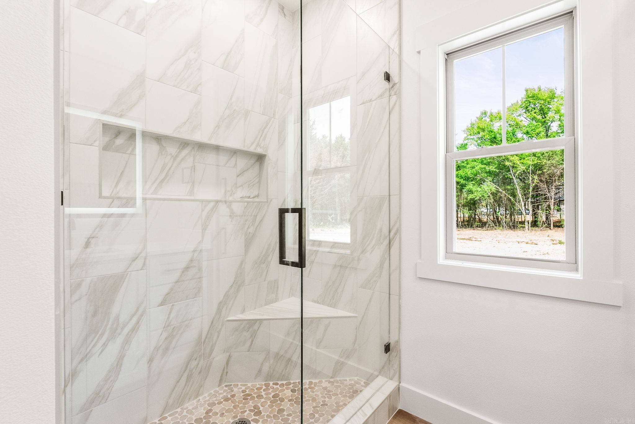 COYOTE RIDGE - Residential