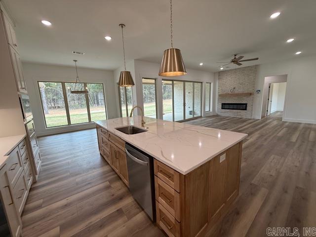 COYOTE RIDGE - Residential