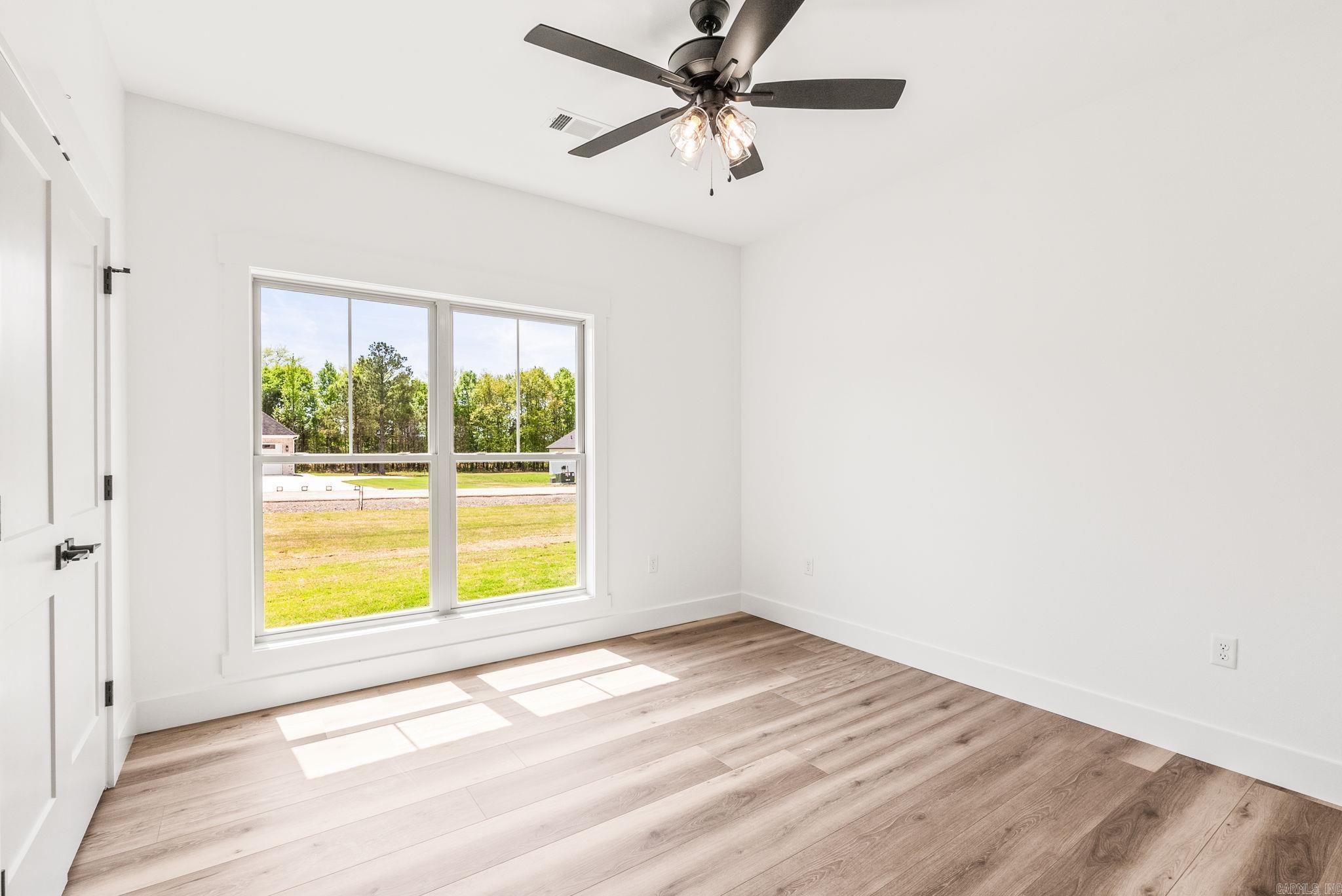 COYOTE RIDGE - Residential