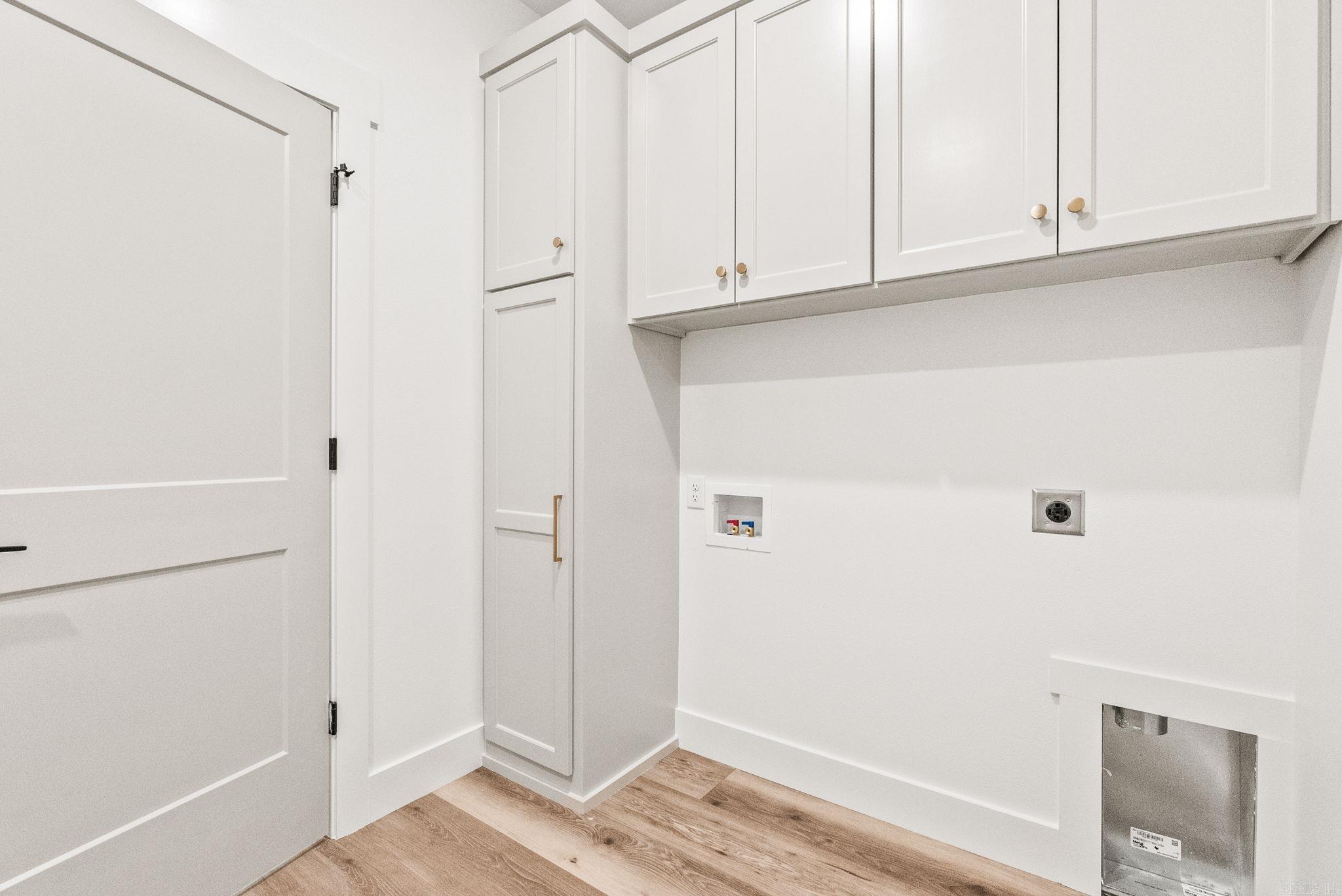 COYOTE RIDGE - Residential