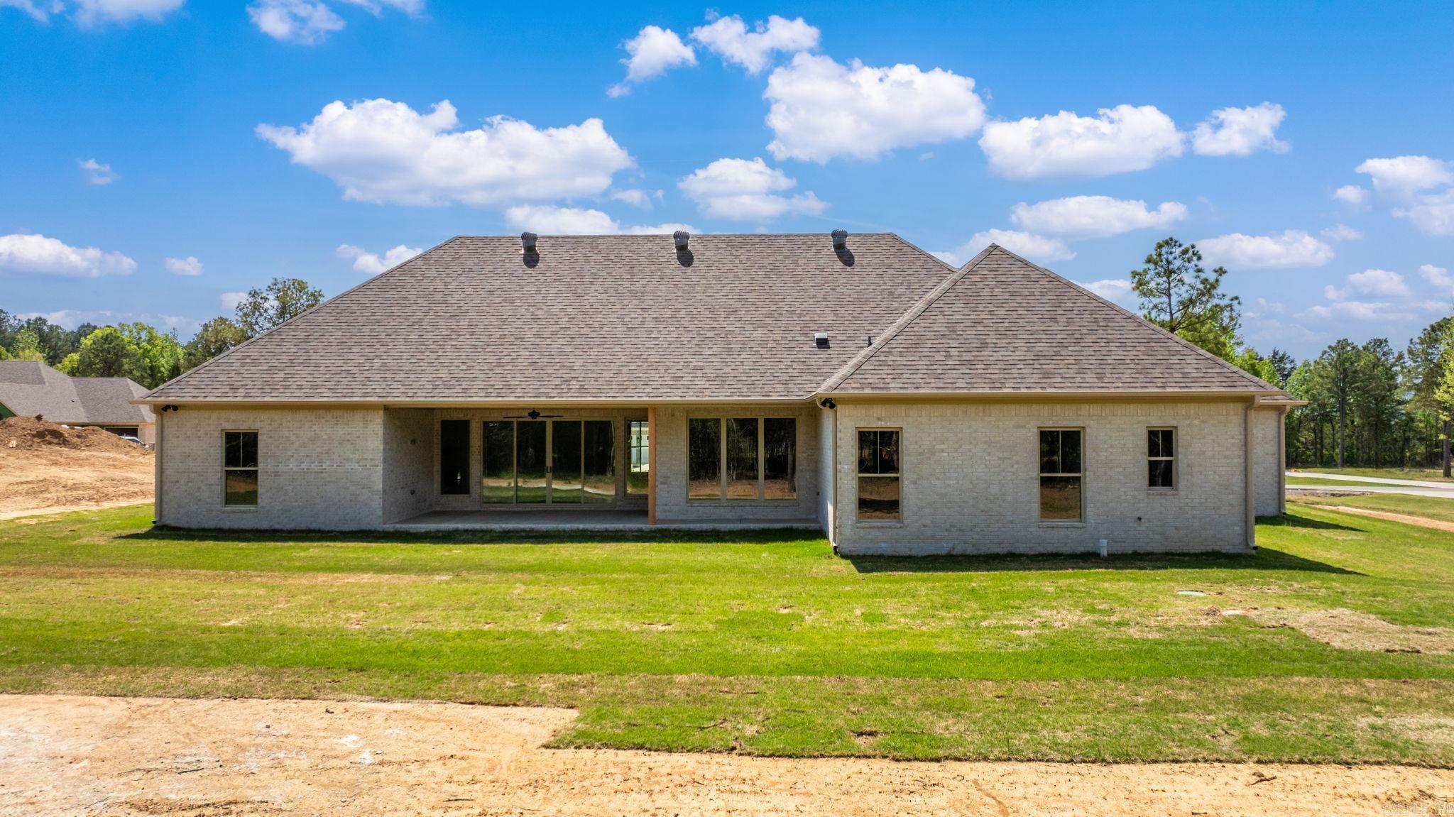 COYOTE RIDGE - Residential