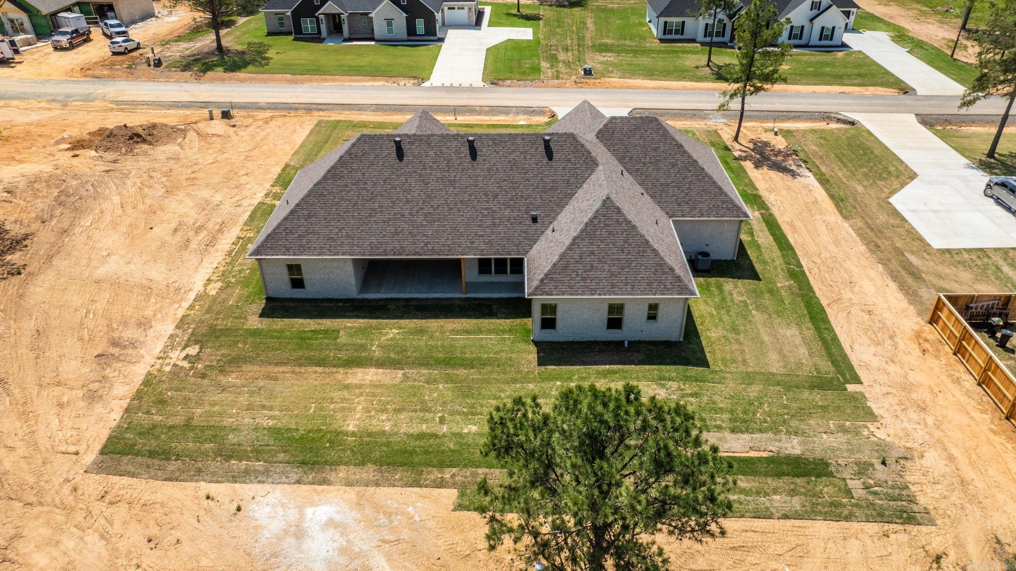 COYOTE RIDGE - Residential