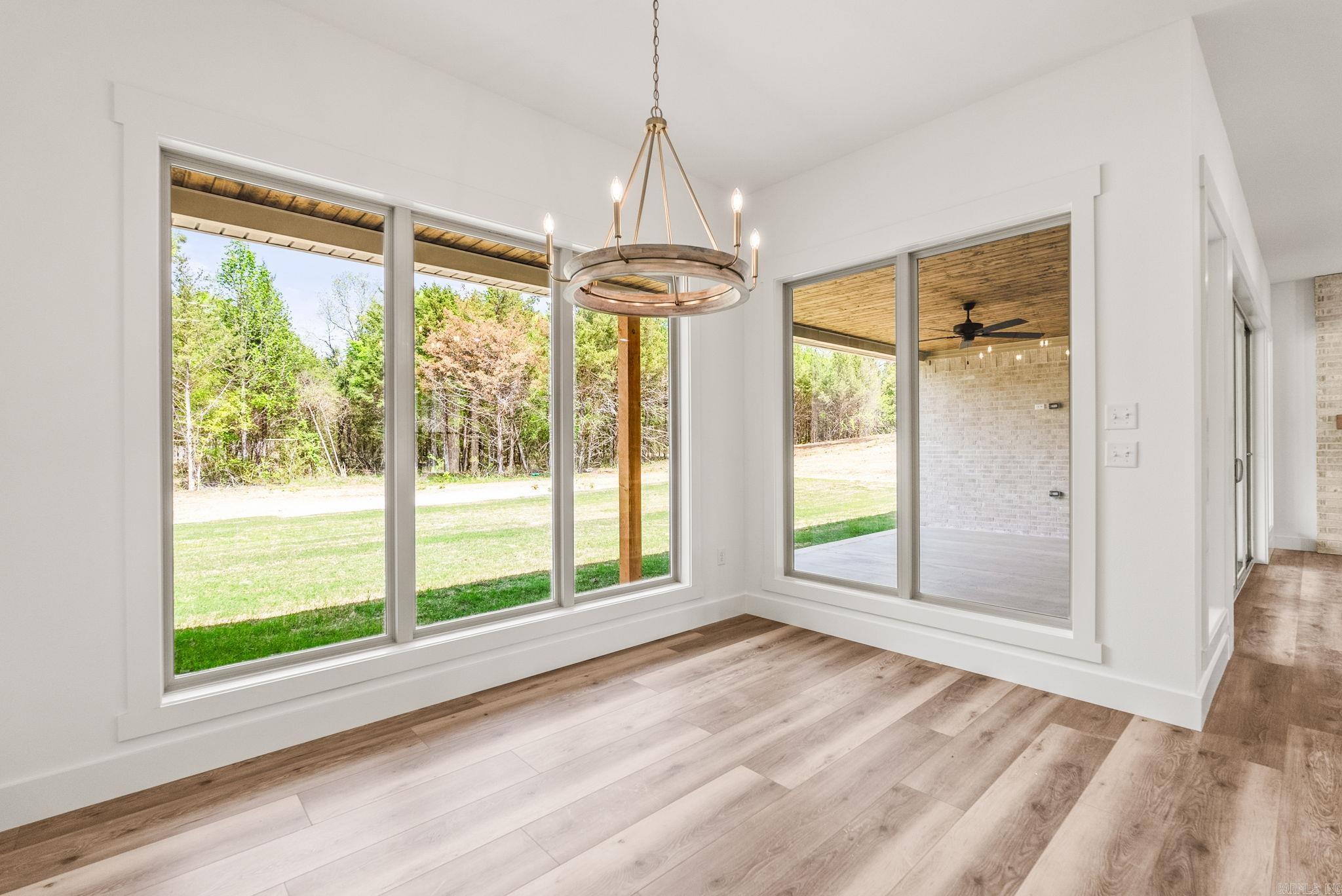 COYOTE RIDGE - Residential